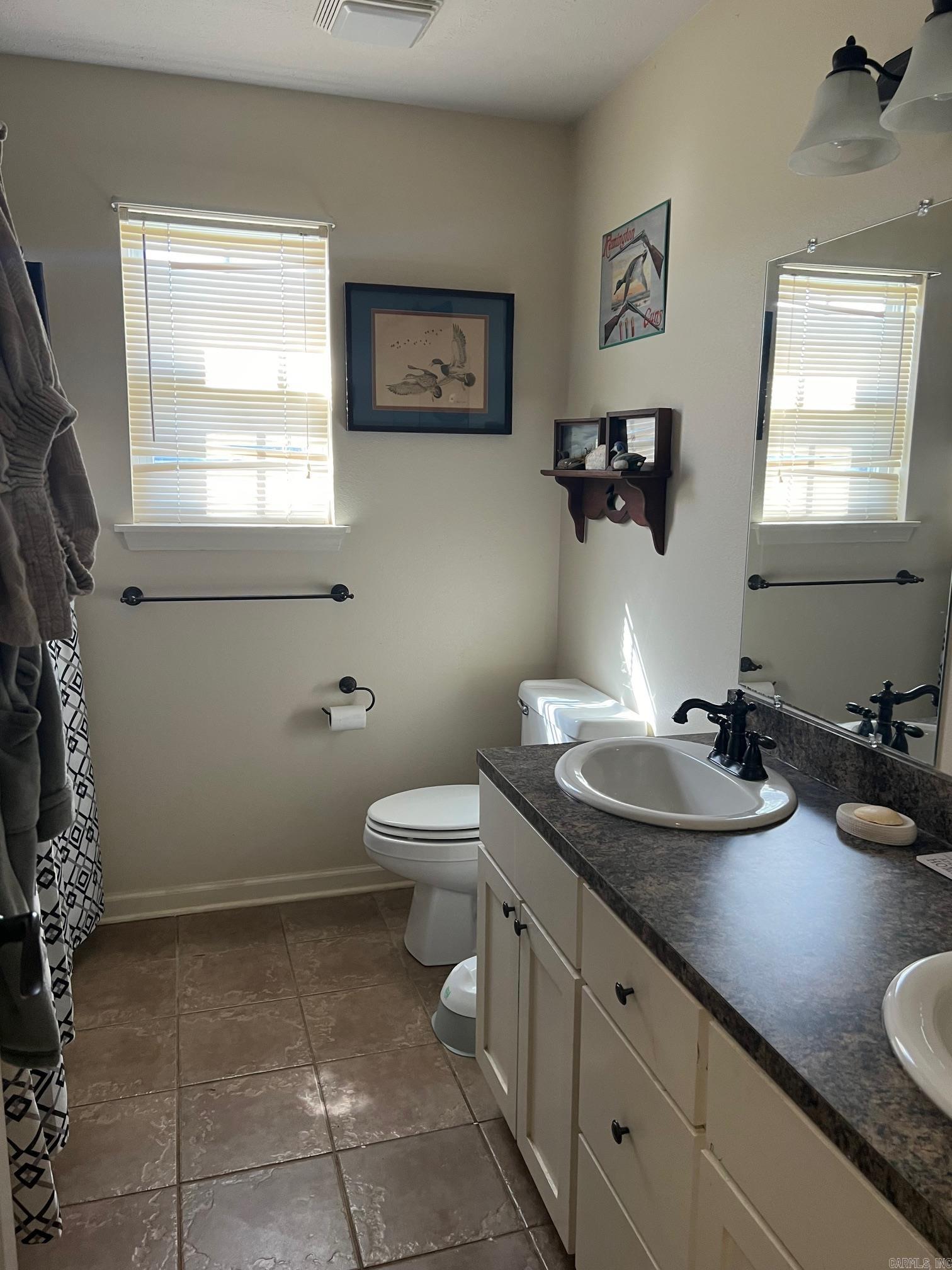 TOWN OF ENOLA GRANGE ADD - Residential