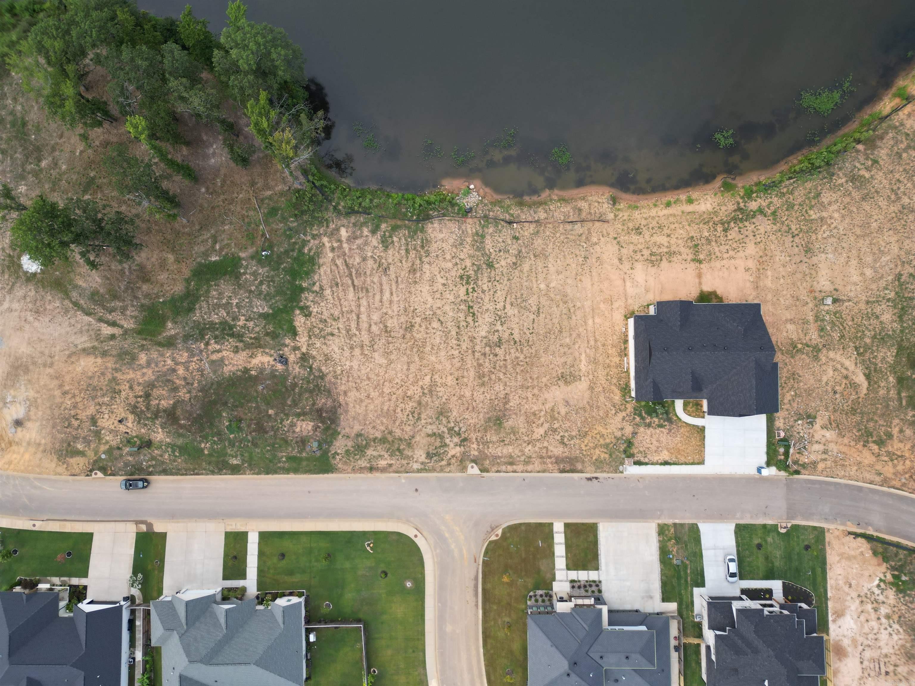Severn Landing @ Hurricane Lake - Land
