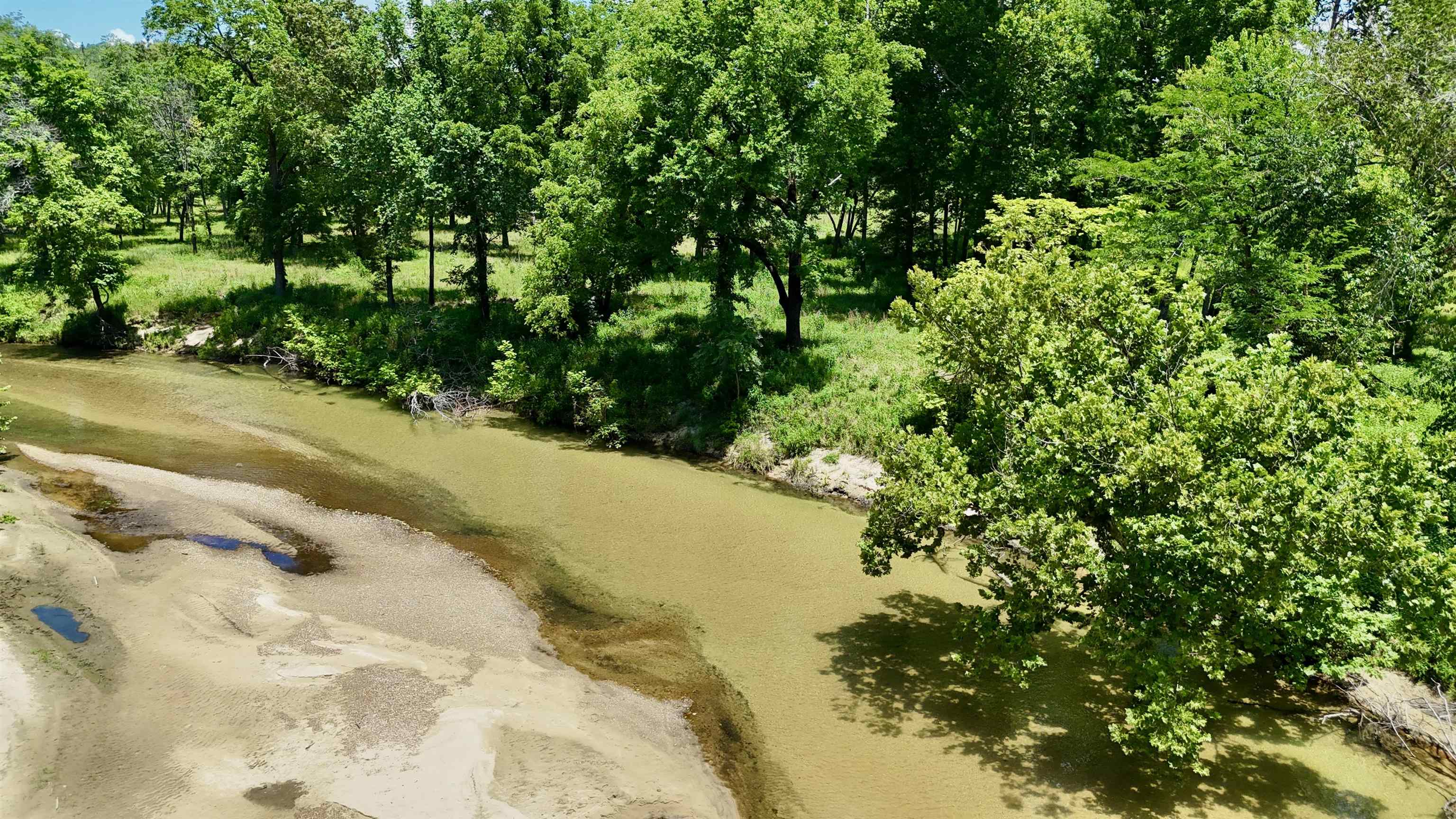 LOUD WATER RETREAT - Land