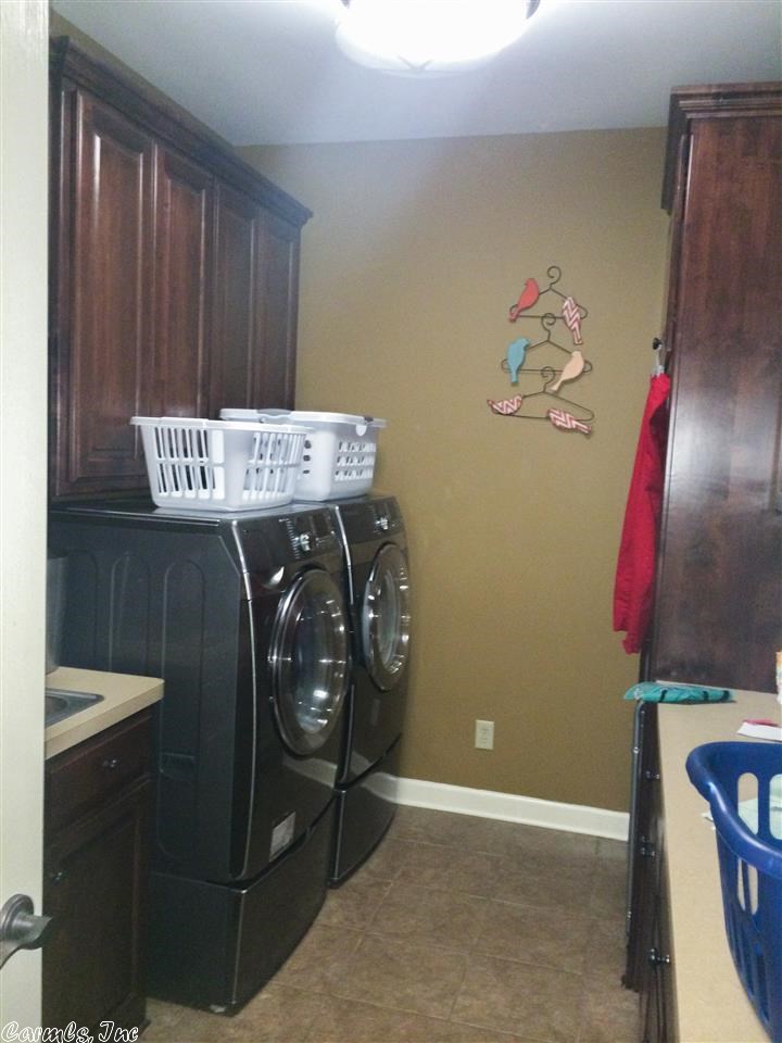 Jamestown South Phase III - Residential