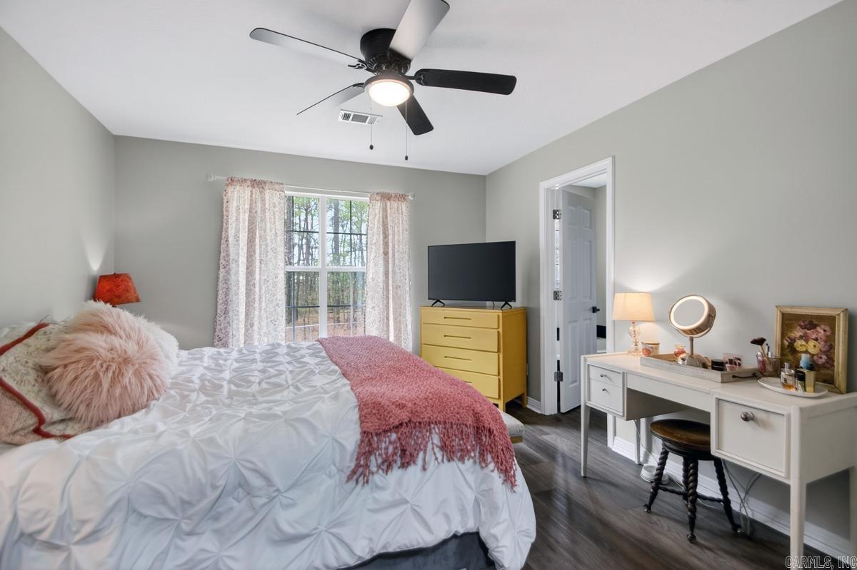 HOLY RIDGE - Residential