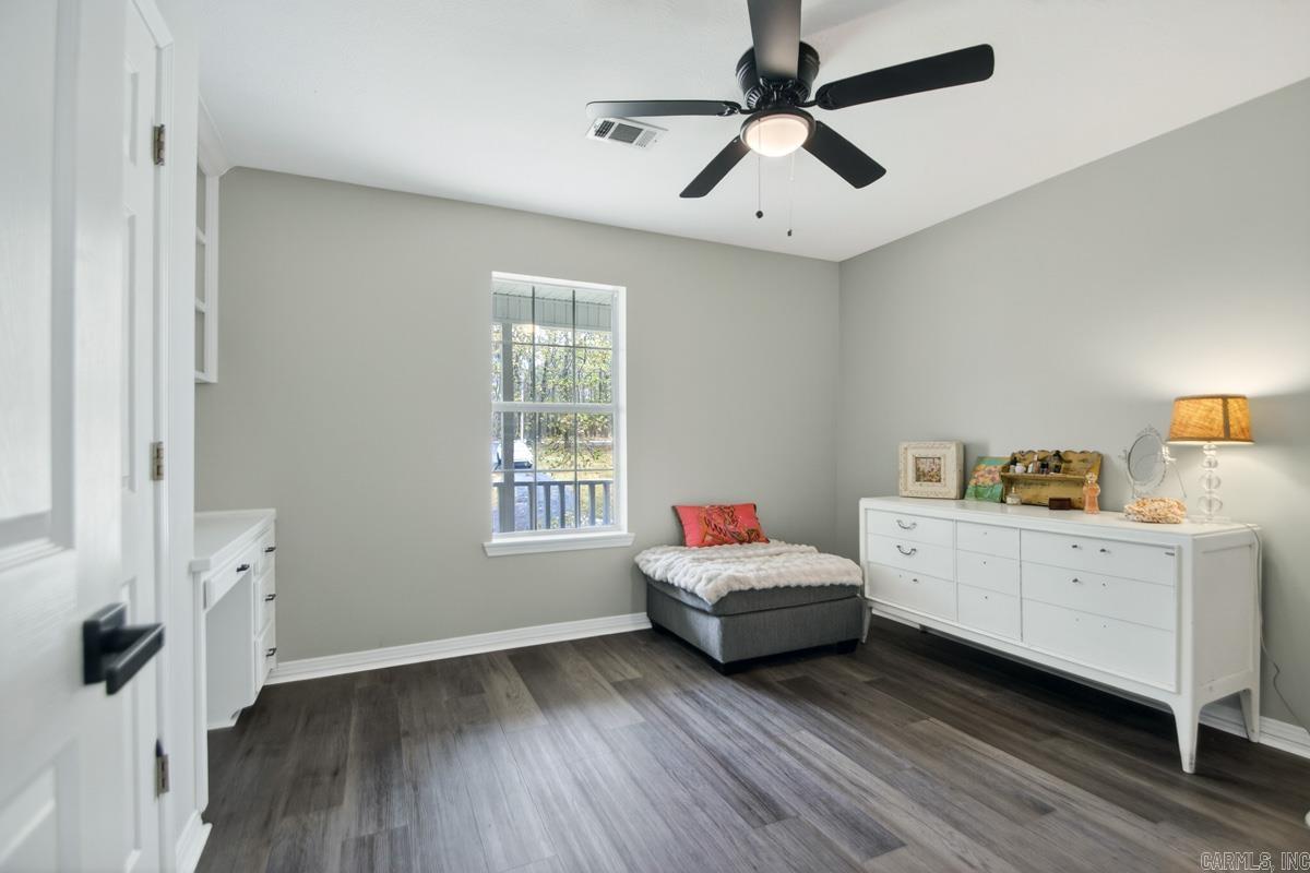 HOLY RIDGE - Residential