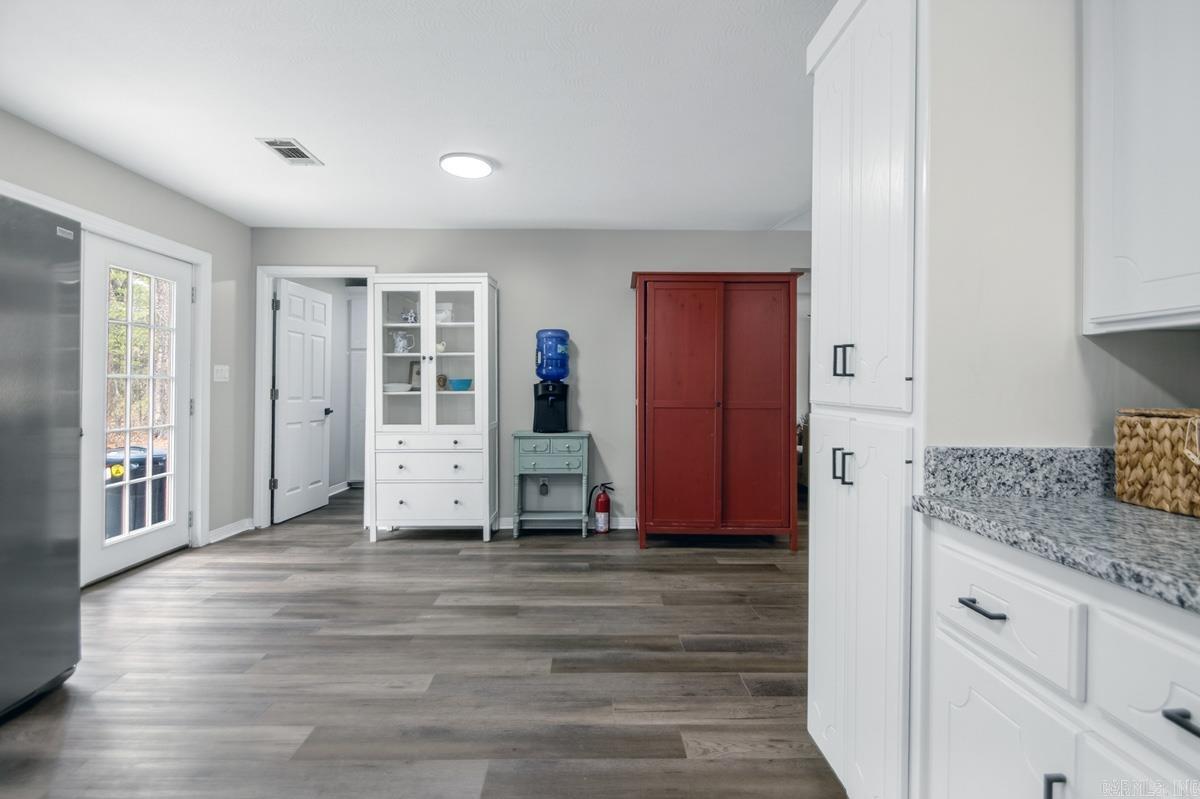 HOLY RIDGE - Residential