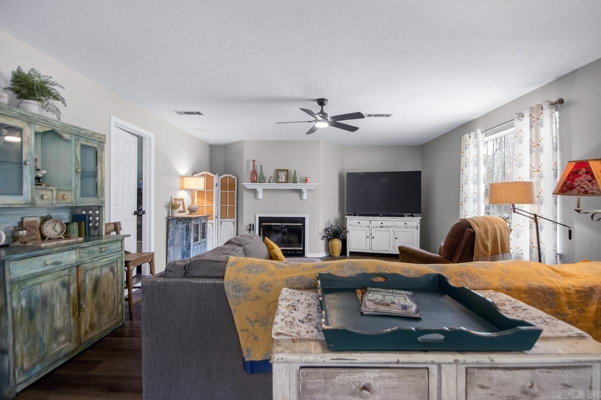 HOLY RIDGE - Residential