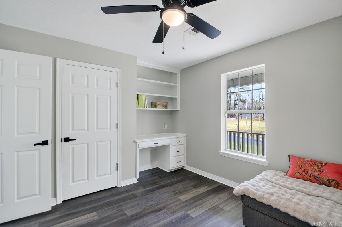 HOLY RIDGE - Residential