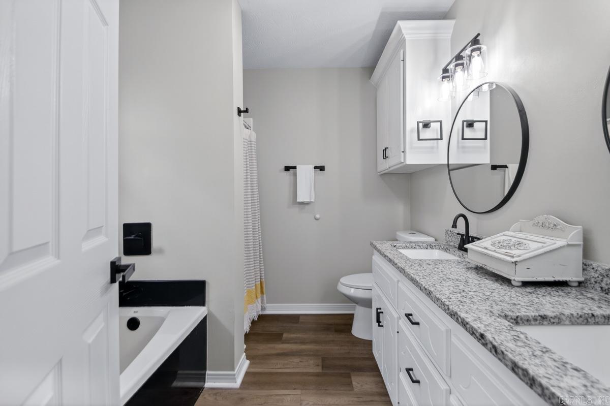 HOLY RIDGE - Residential