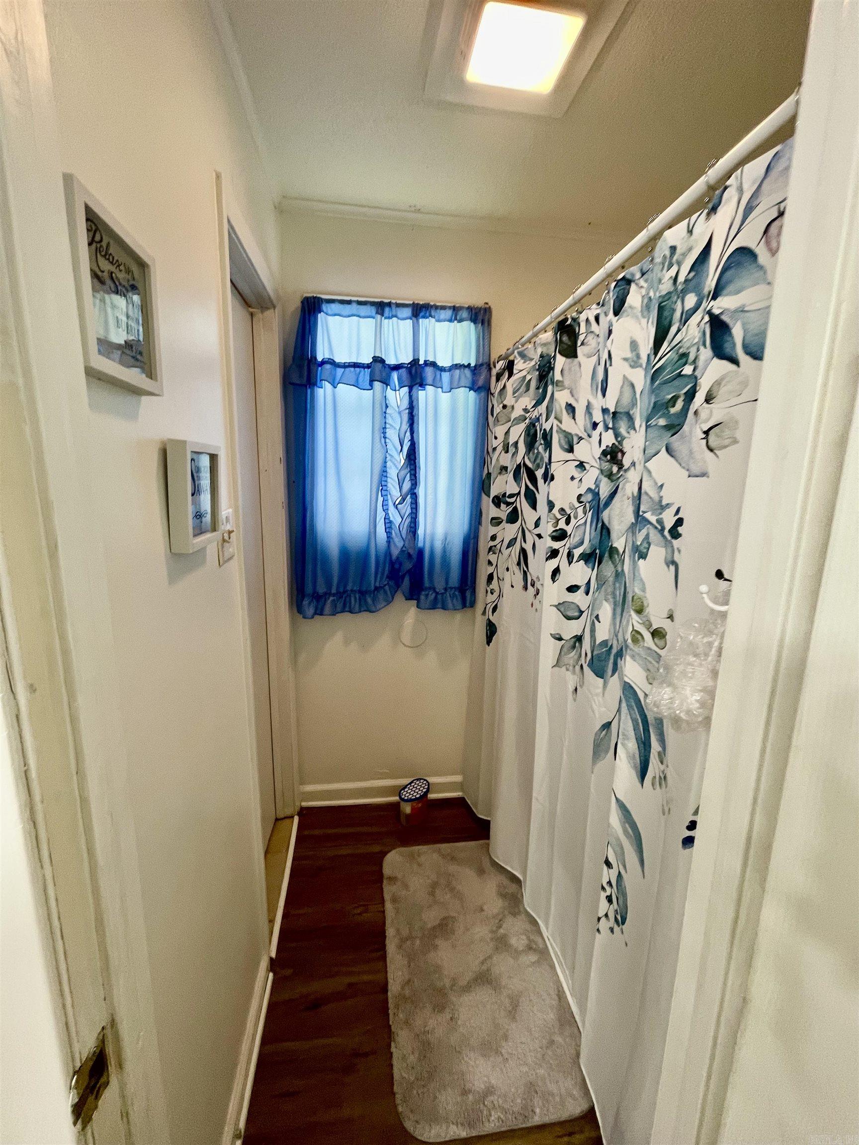 Smith & Hayes - Residential