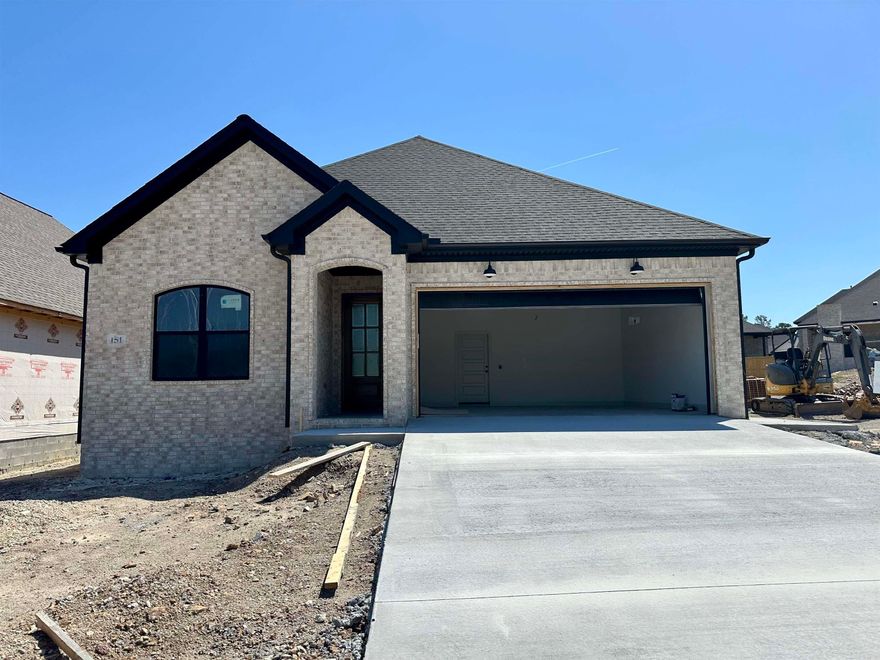 New Construction home that features an open floor plan, with a spacious layout perfect for entertaining and daily living. The kitchen is equipped with Stainless Steel appliances. It has 3 bedrooms, including a master suite, and 2 bathrooms for convenience. There's a dedicated laundry room for added functionality. Close to Costco, Kroger, and many eating places. Eat. Completion May 30