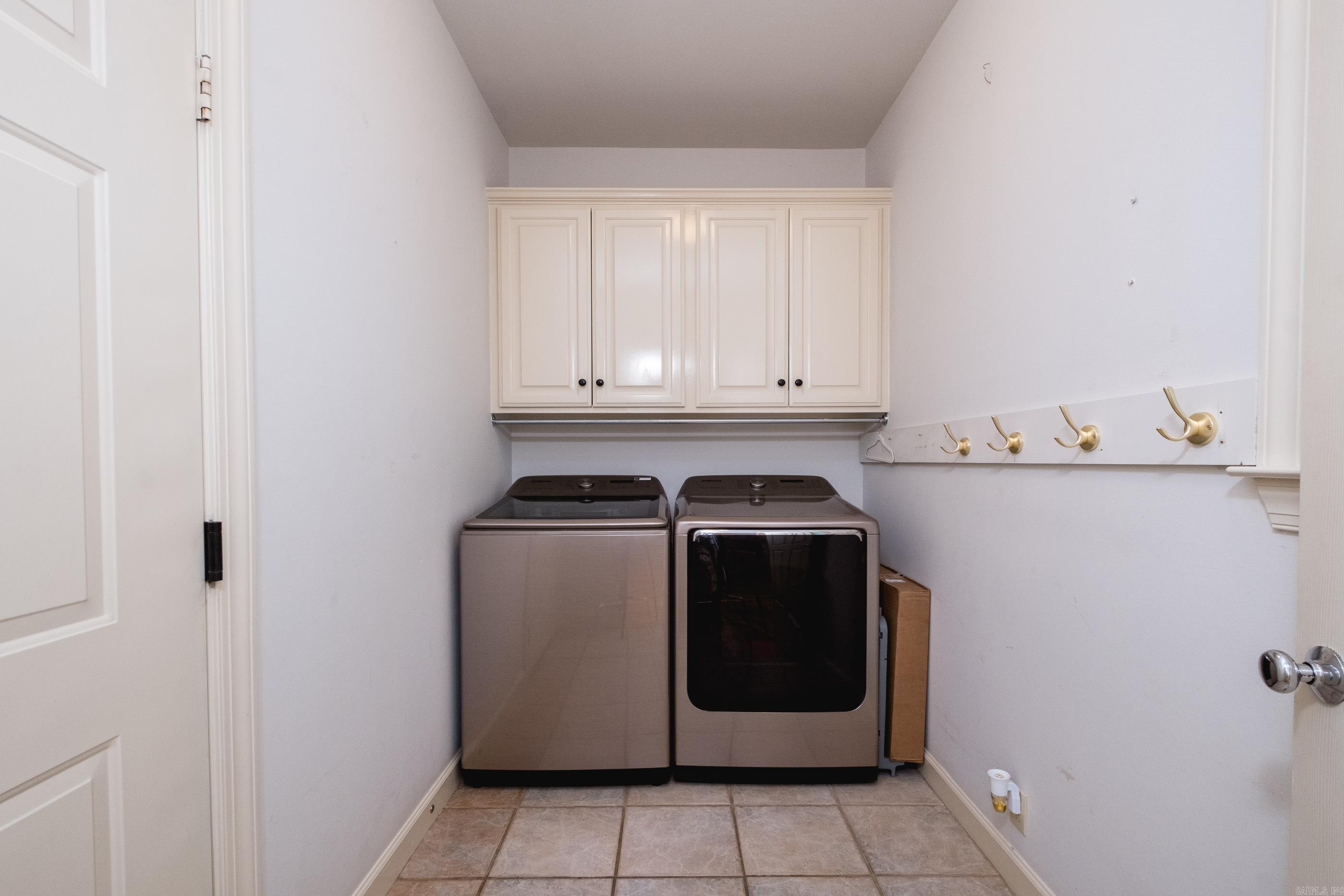 CHENAL VALLEY DUQUESNE COMMUNITY - Residential