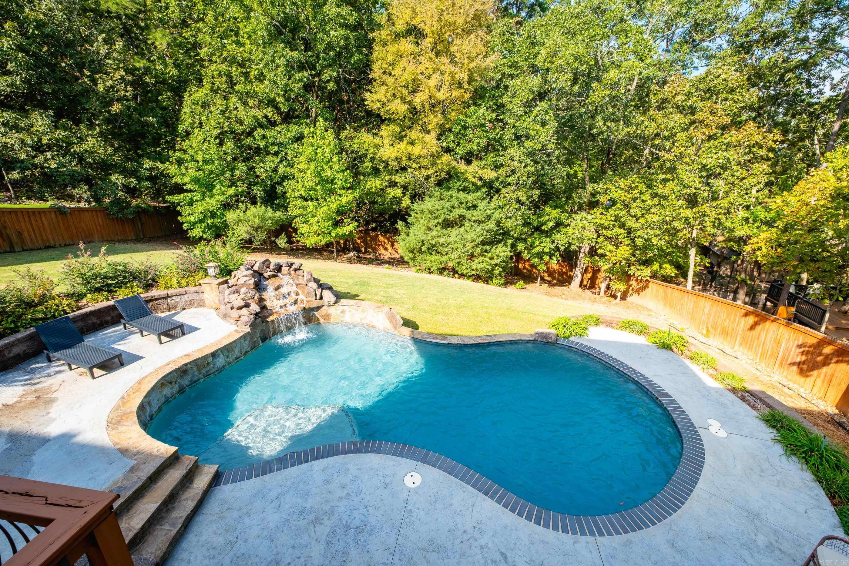 CHENAL VALLEY DUQUESNE COMMUNITY - Residential