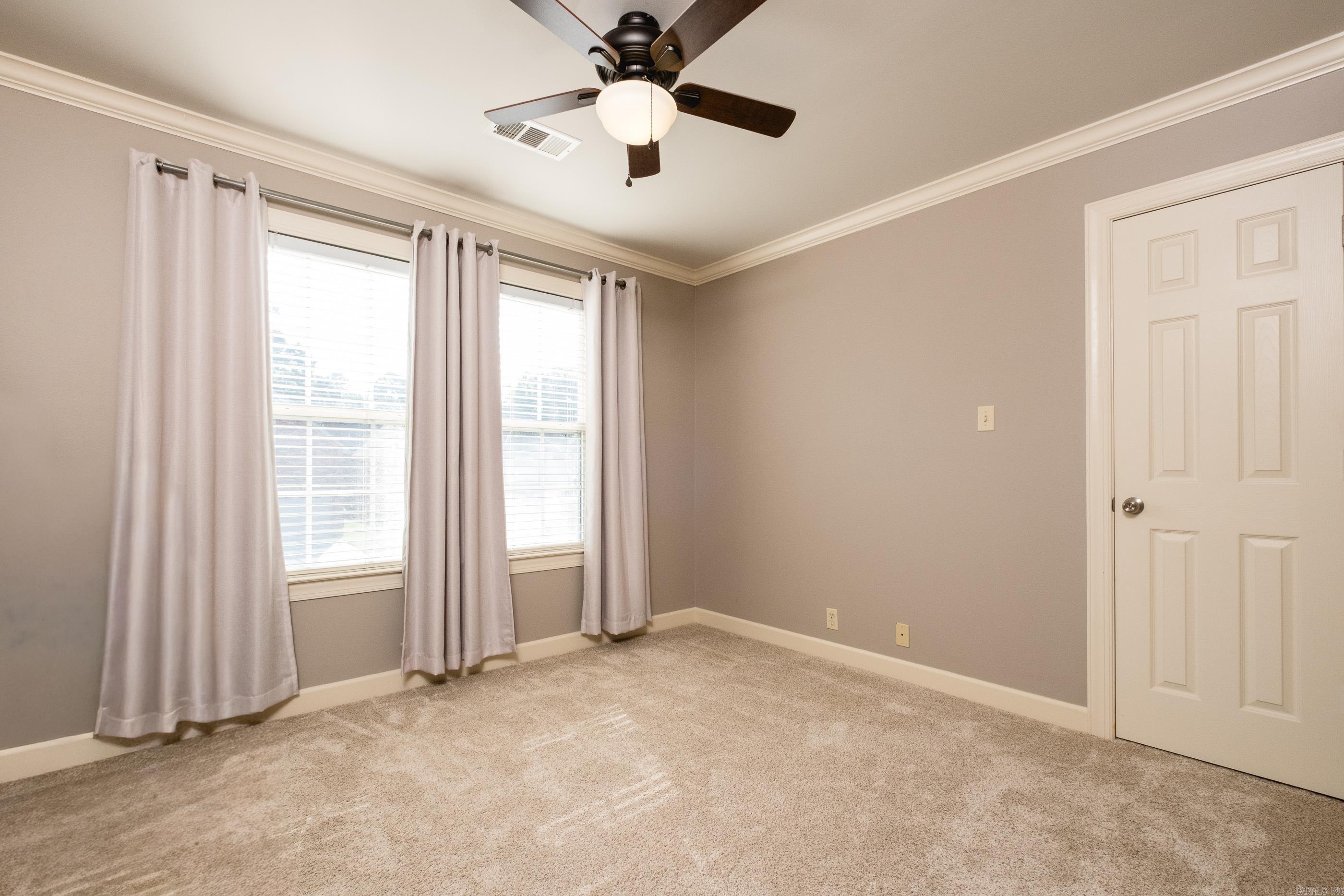 CHENAL VALLEY DUQUESNE COMMUNITY - Residential