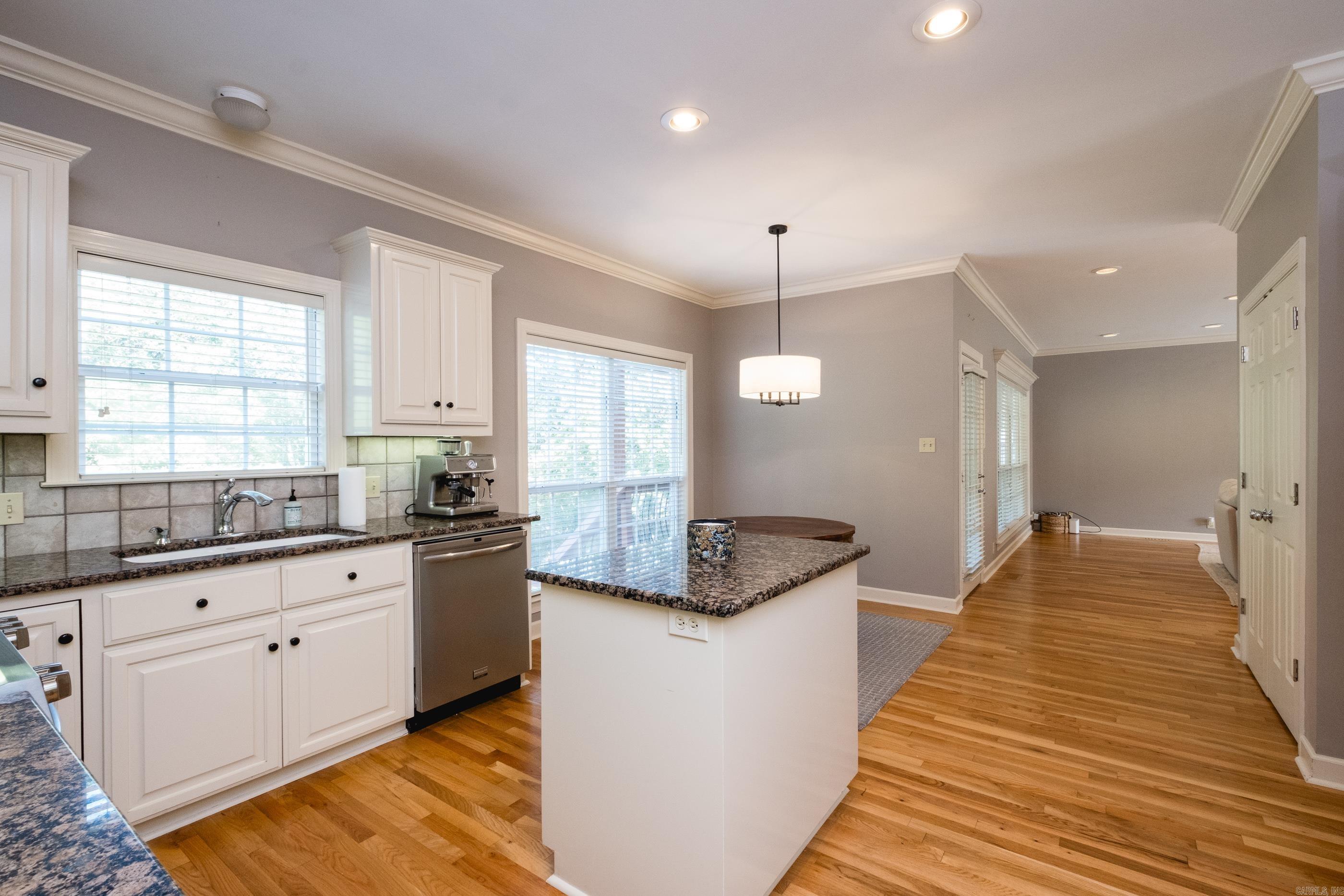 CHENAL VALLEY DUQUESNE COMMUNITY - Residential