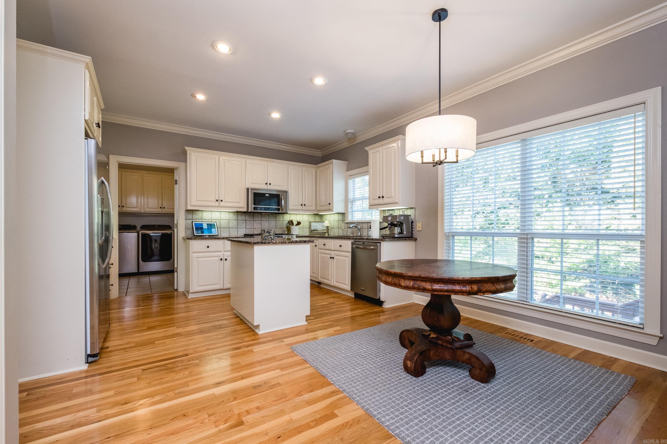 CHENAL VALLEY DUQUESNE COMMUNITY - Residential