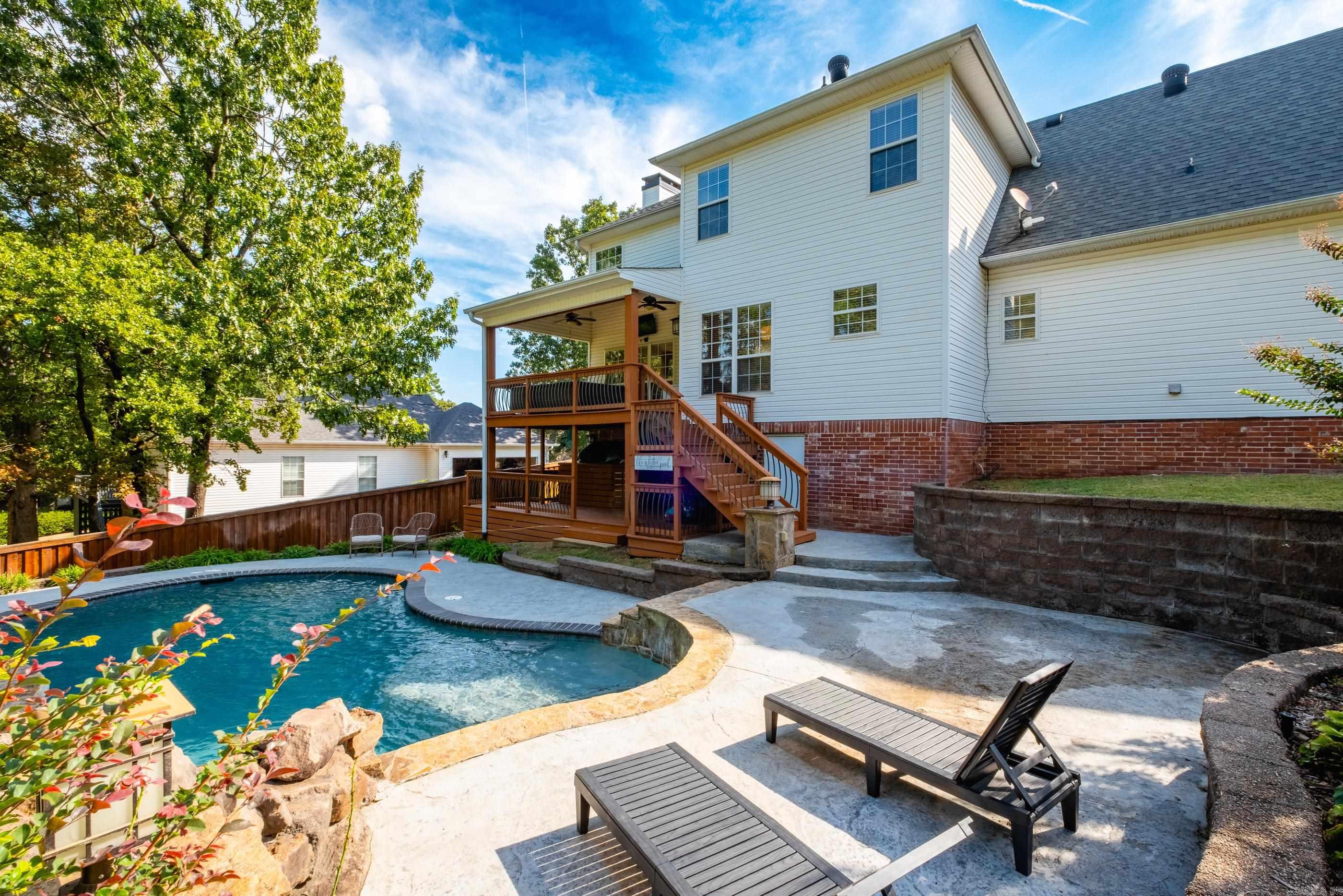 CHENAL VALLEY DUQUESNE COMMUNITY - Residential