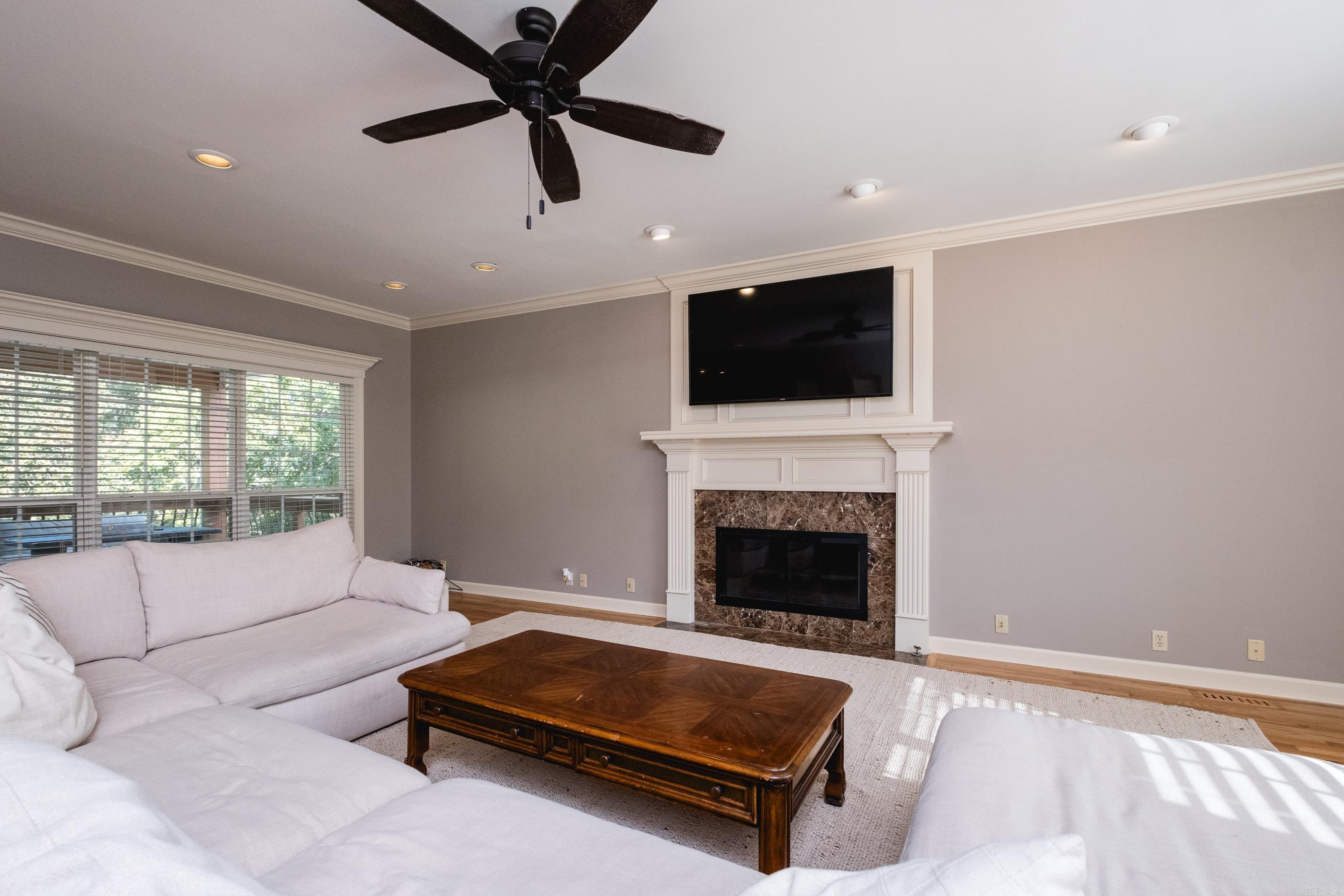 CHENAL VALLEY DUQUESNE COMMUNITY - Residential