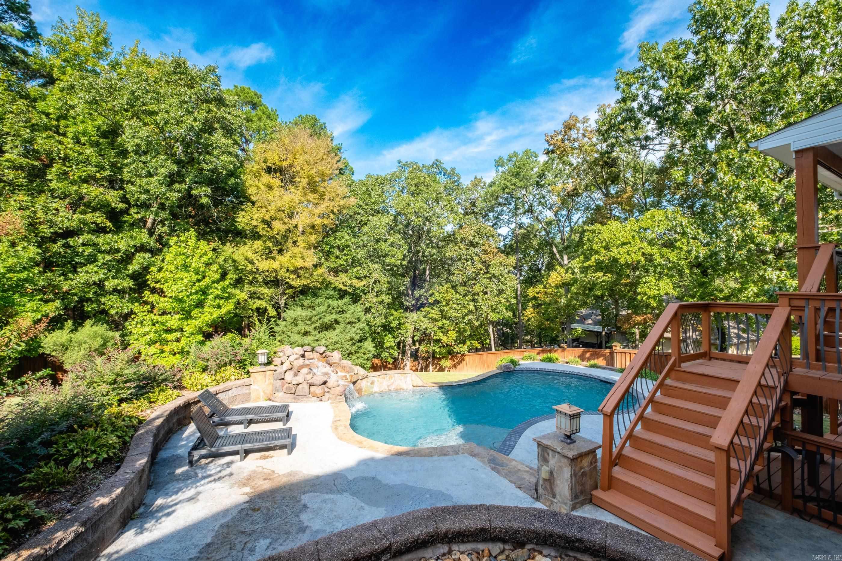 CHENAL VALLEY DUQUESNE COMMUNITY - Residential