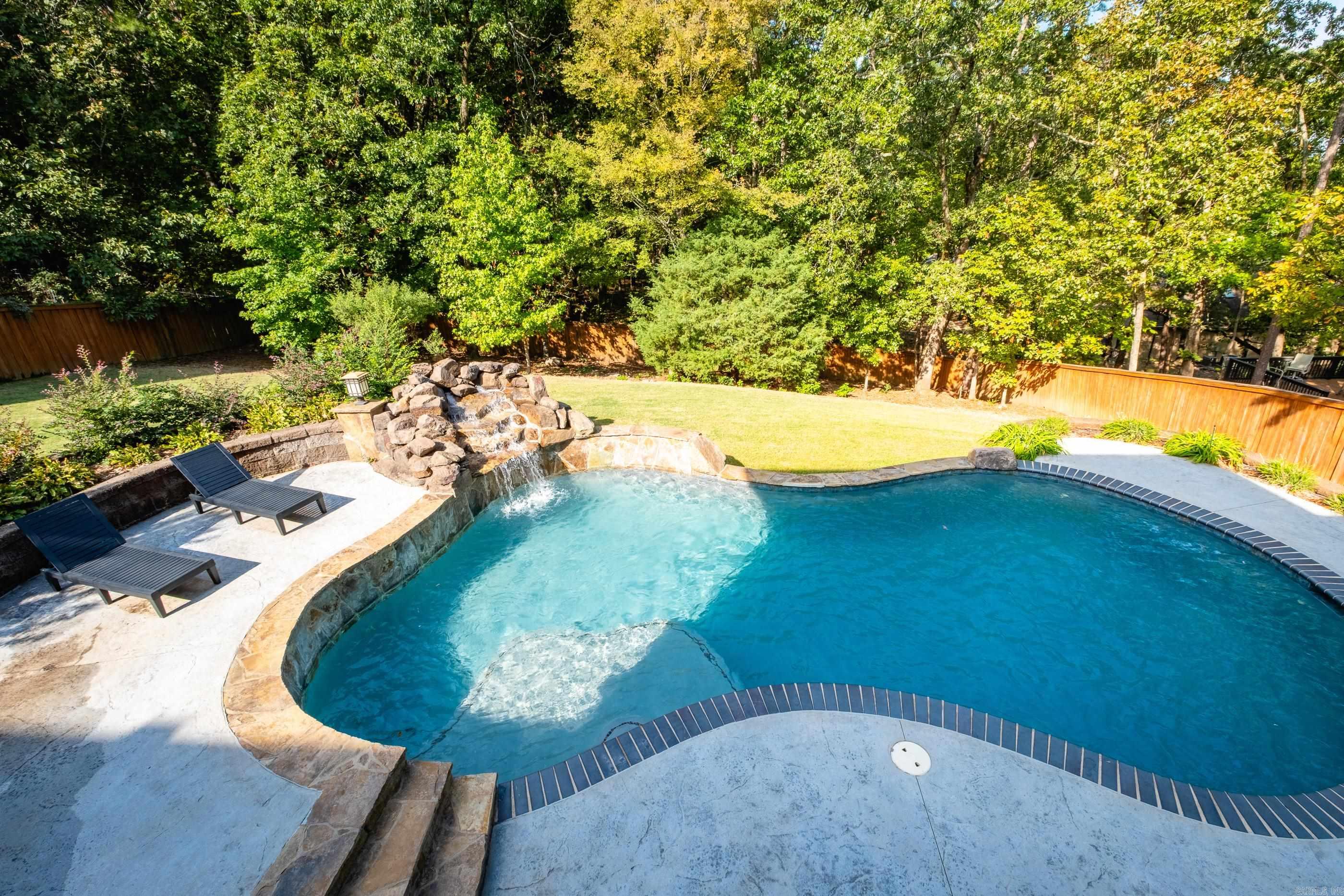 CHENAL VALLEY DUQUESNE COMMUNITY - Residential