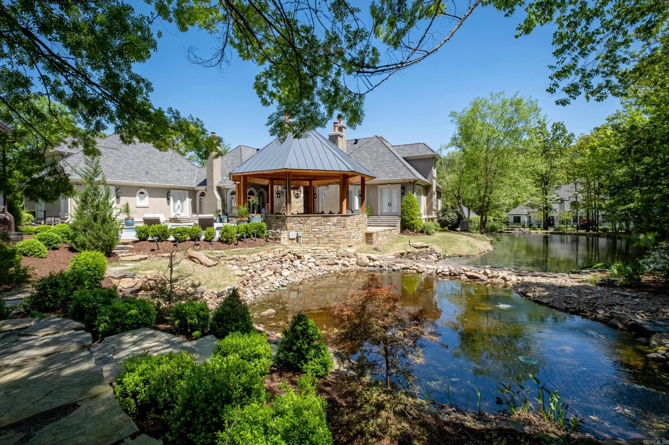 VALLEY FALLS ESTATES - Residential