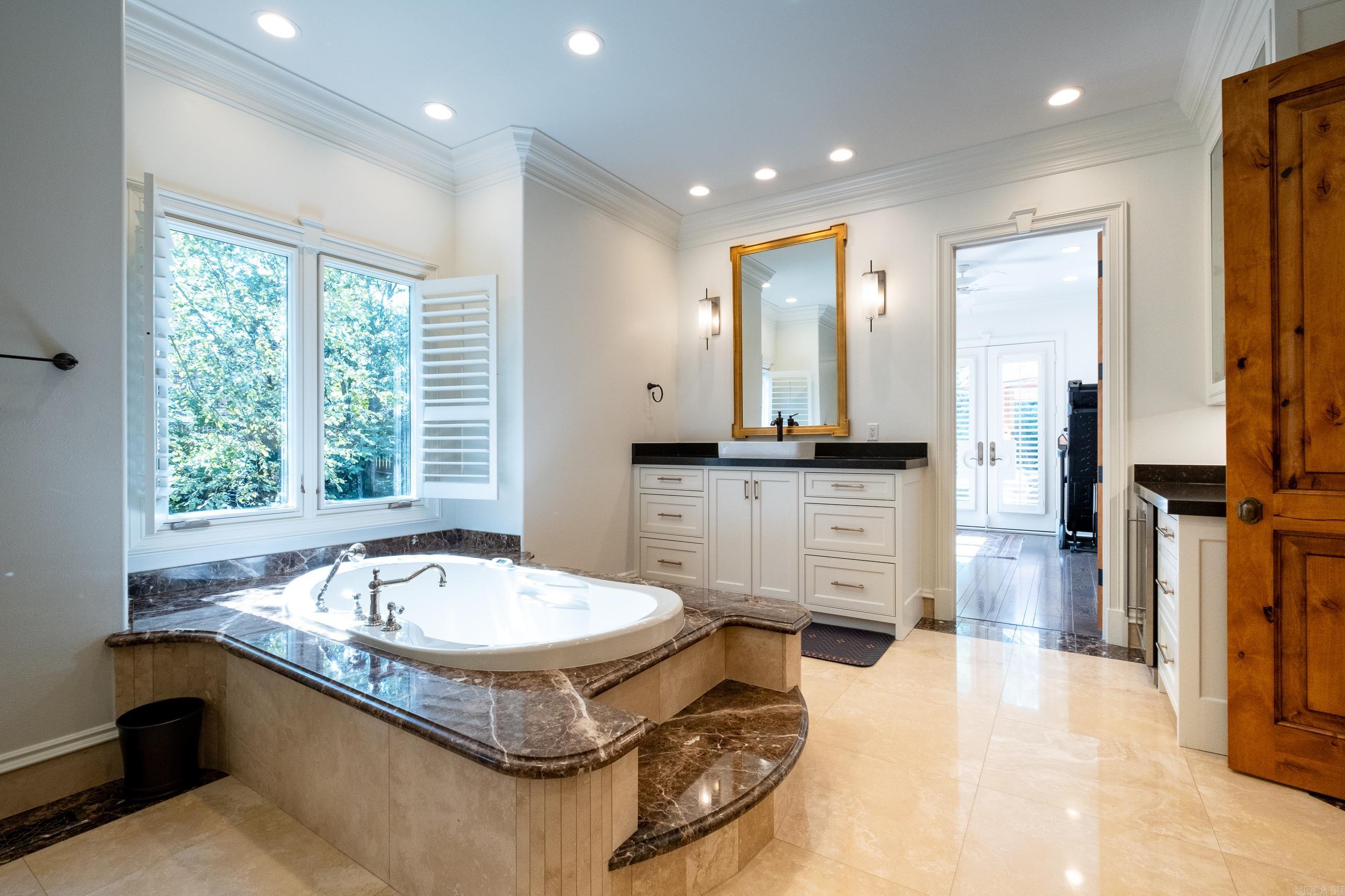 VALLEY FALLS ESTATES - Residential