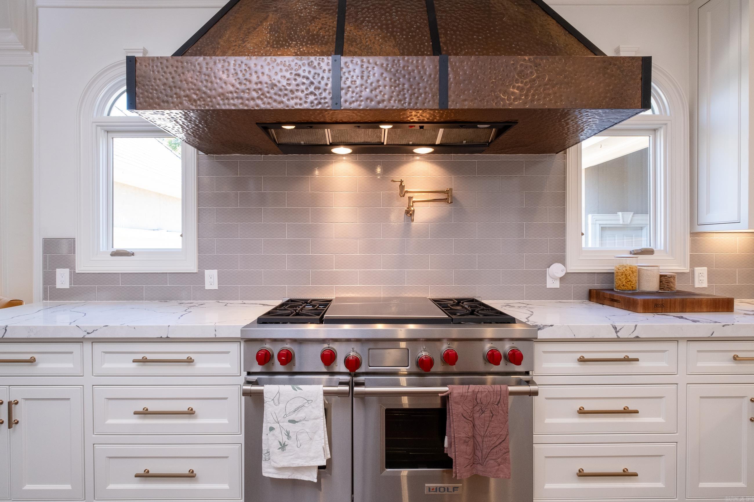 VALLEY FALLS ESTATES - Residential