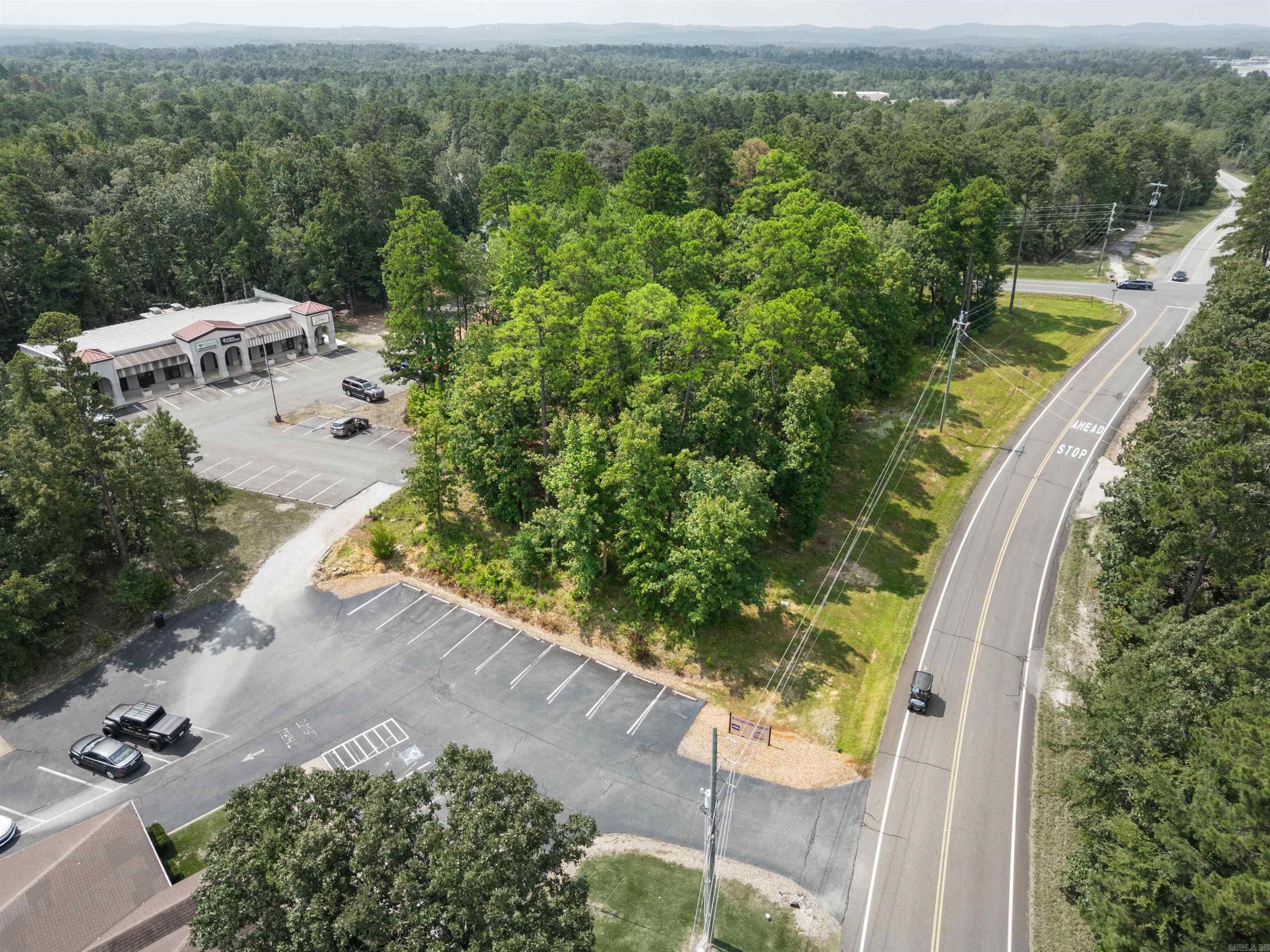 Este - Commercial Sale