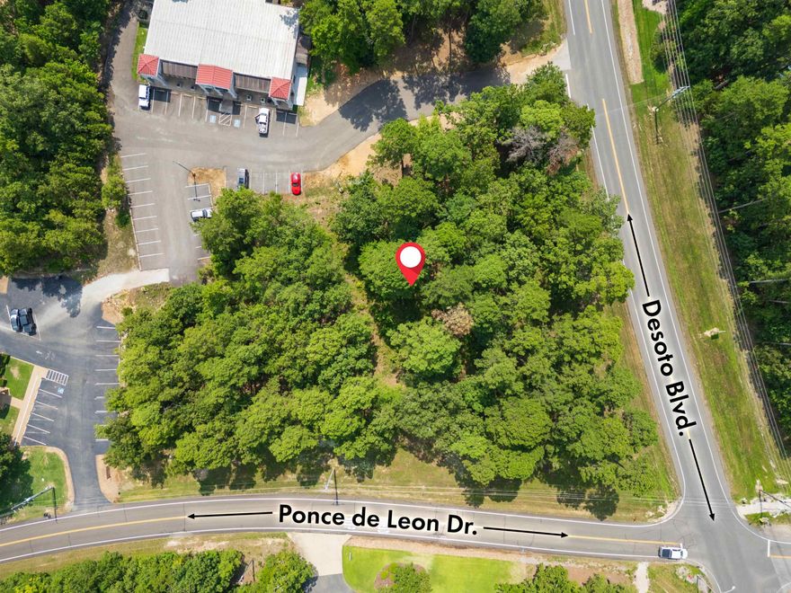 ESTE CENTER,HOT SPRINGS VILLAGE,AR.  For S   Este Commercial: Unimproved 1.03 acres. Corner Desoto and Ponce de Leon, the  most desired upscale area of this multi-billion dollar 26,000 acre.  Gated community in the scenic Ouachita Mountains. Site is in the midst of banks, medical, and professional buildings. Great opportunity for additional high end development.