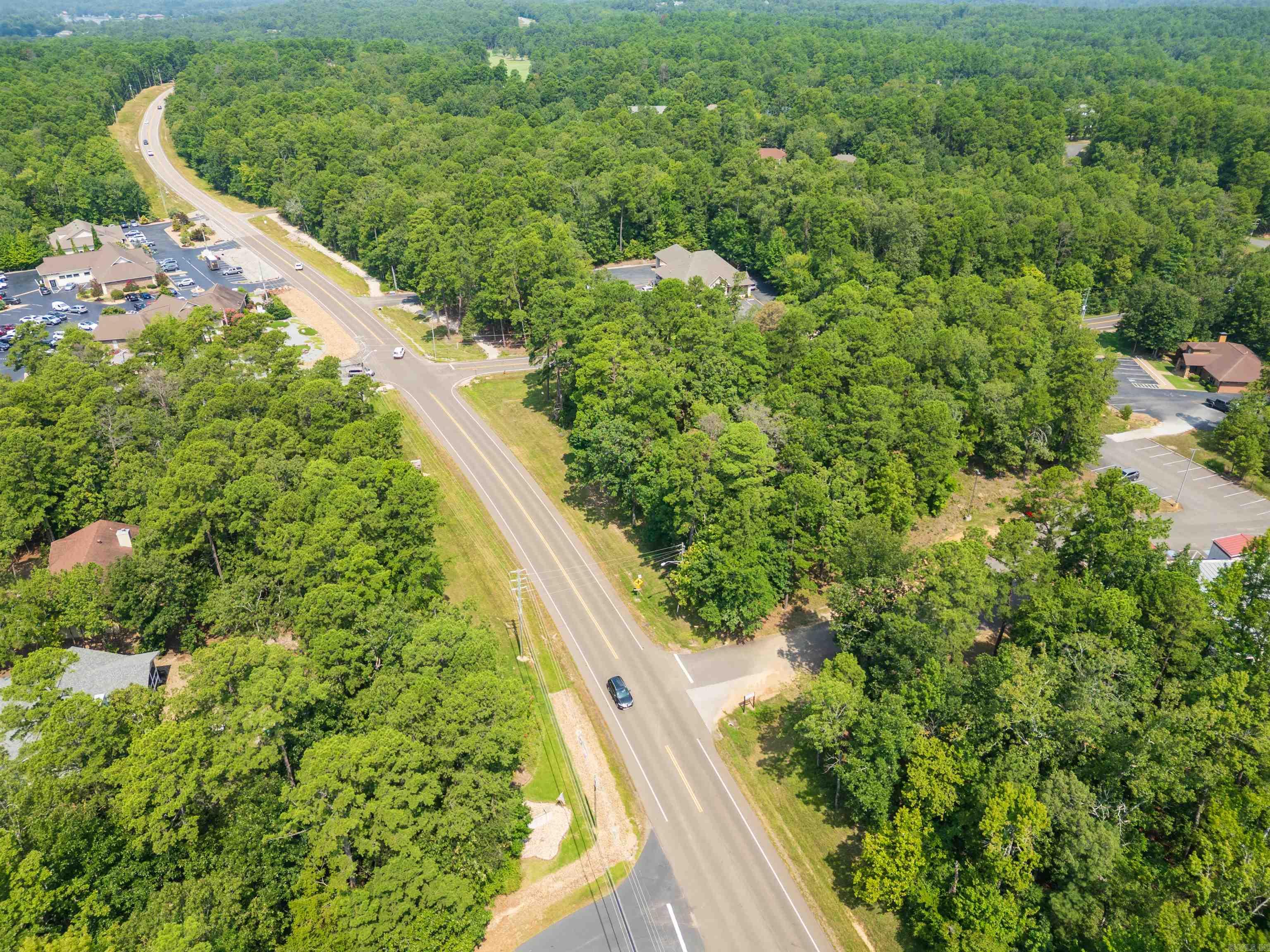 Este - Commercial Sale