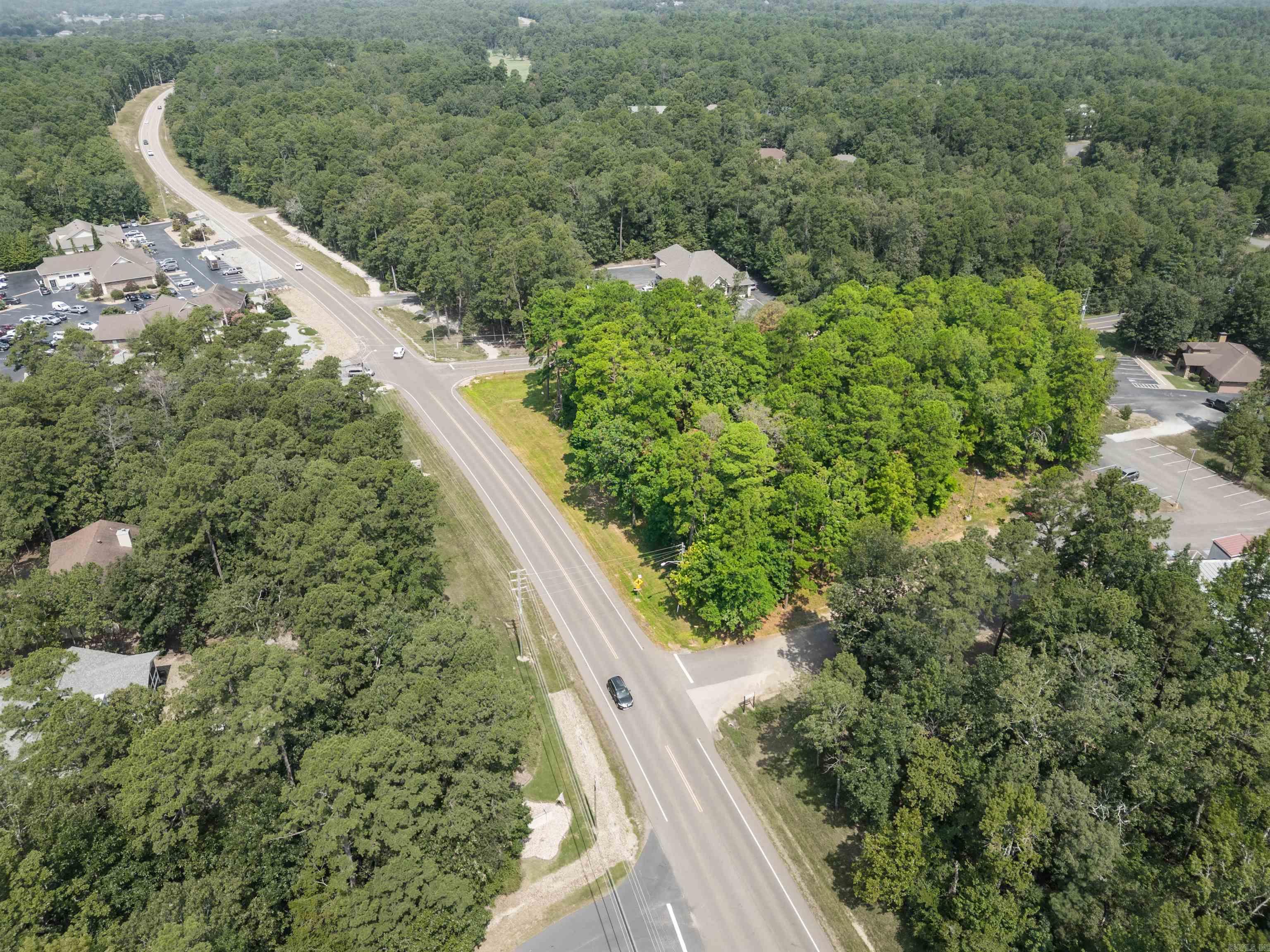 Este - Commercial Sale
