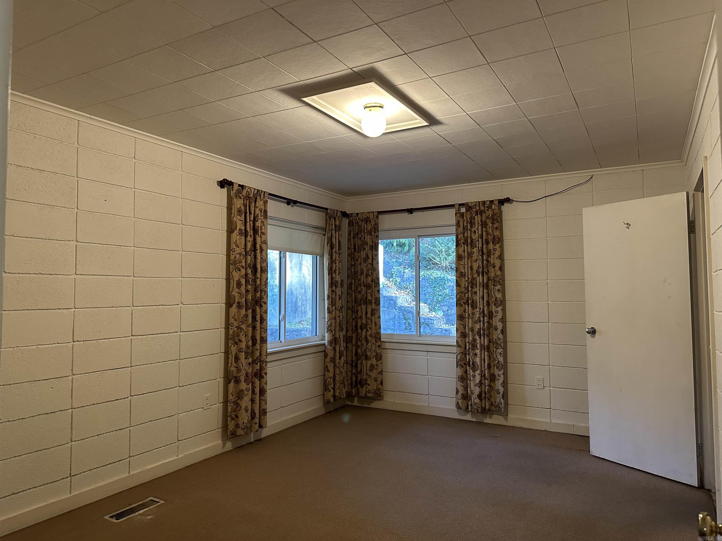 HSR BLK - Residential