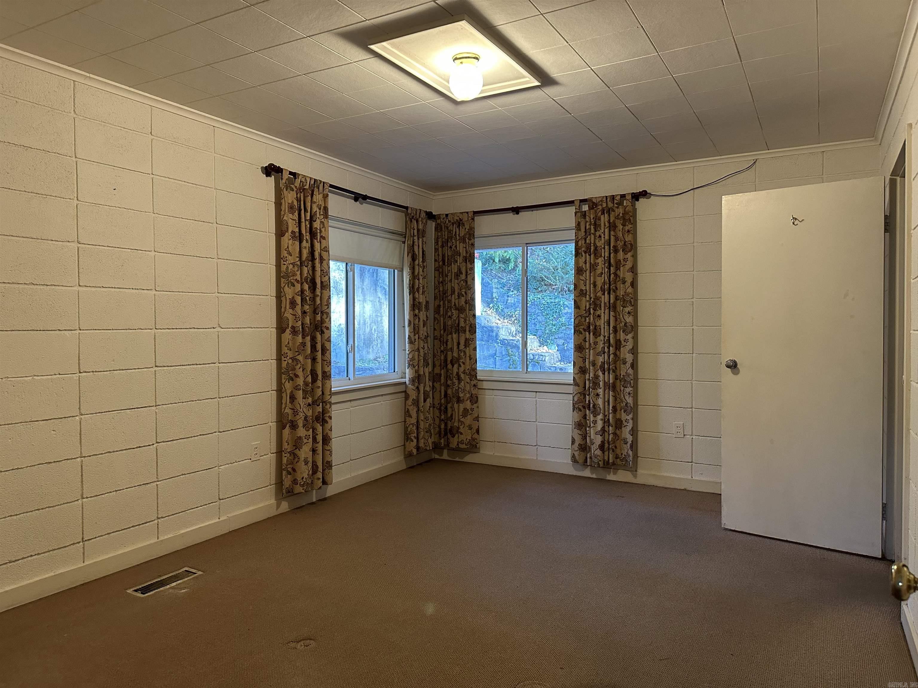 HSR BLK - Residential