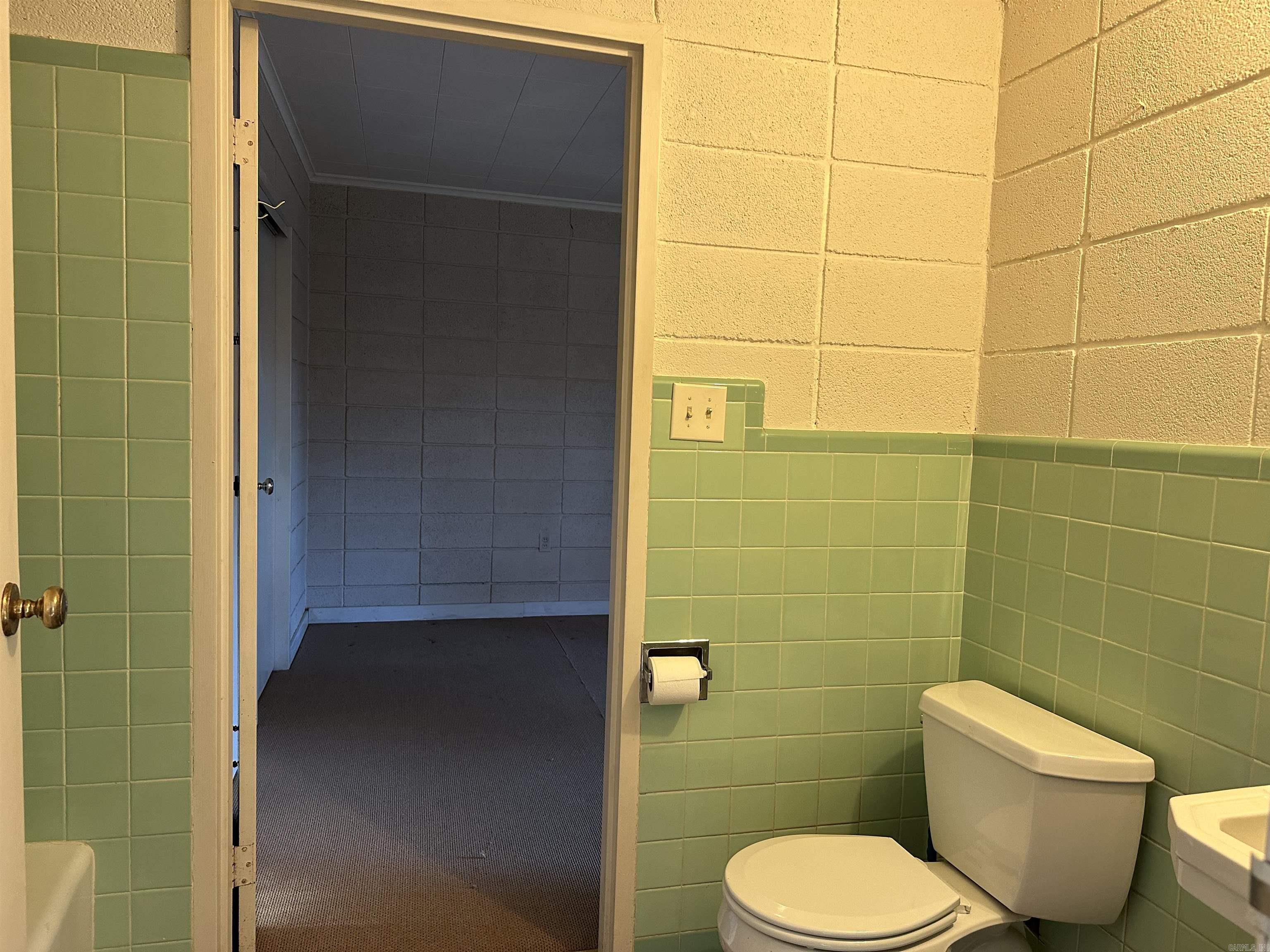 HSR BLK - Residential