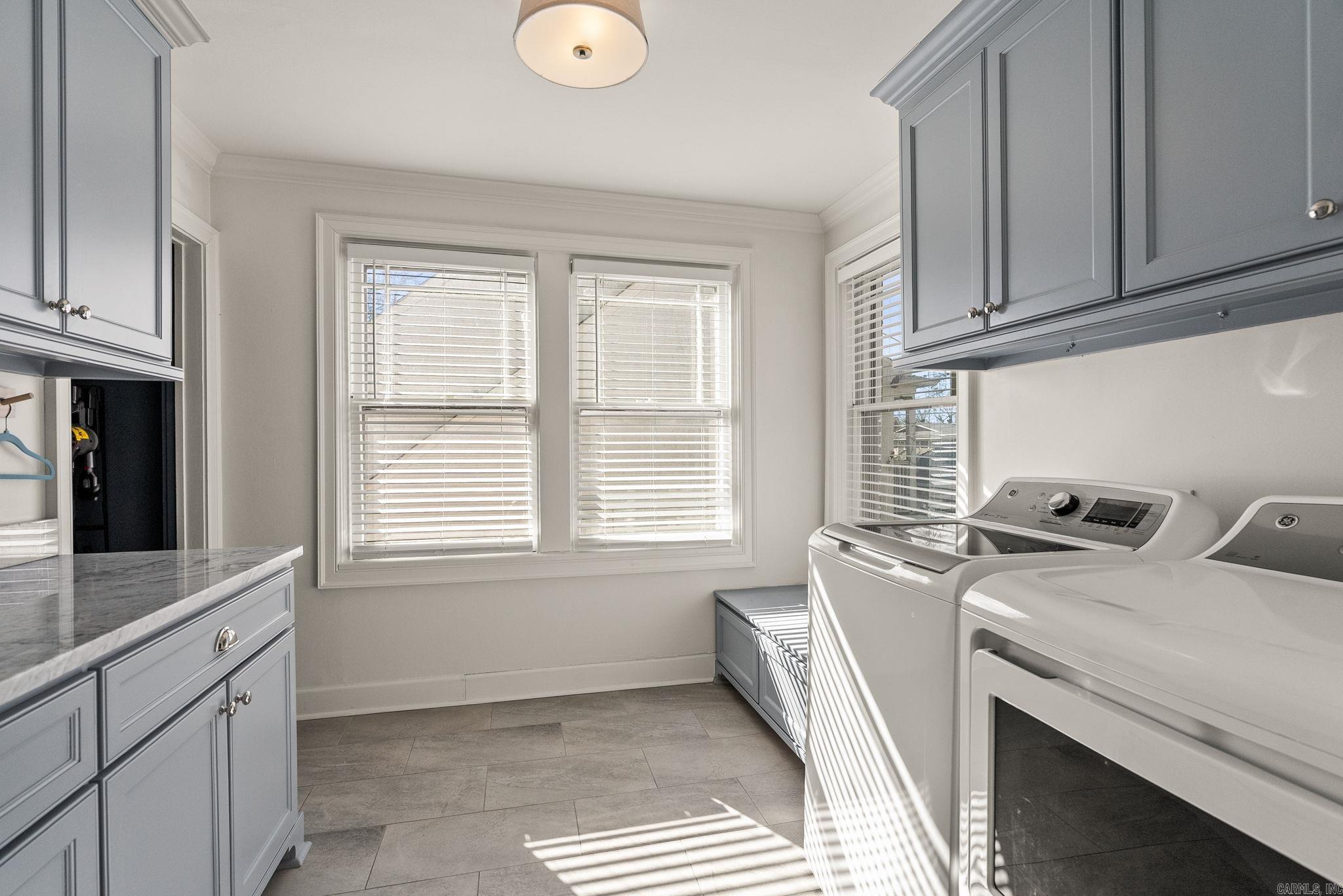 CLIFFEWOOD - Residential