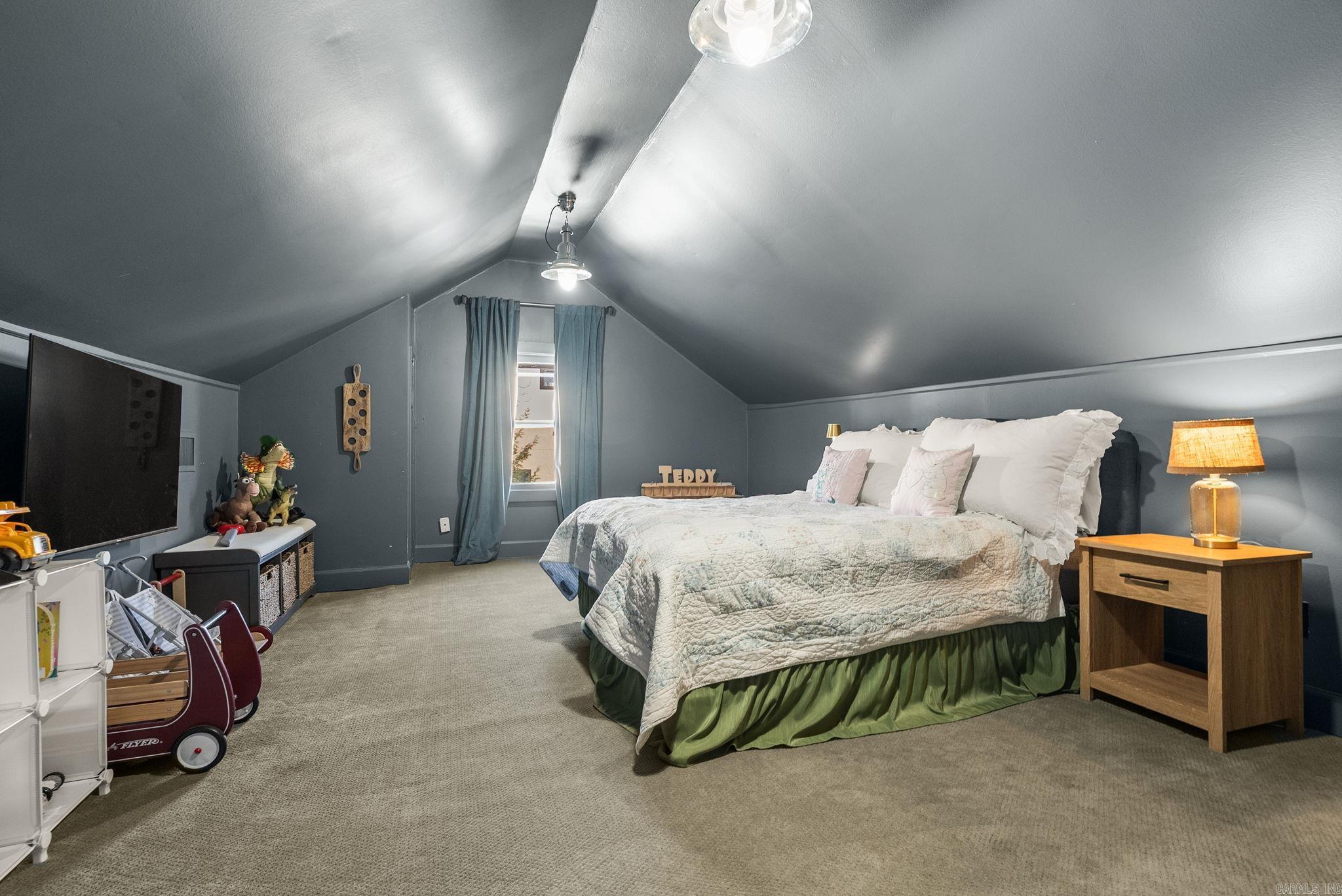 CLIFFEWOOD - Residential