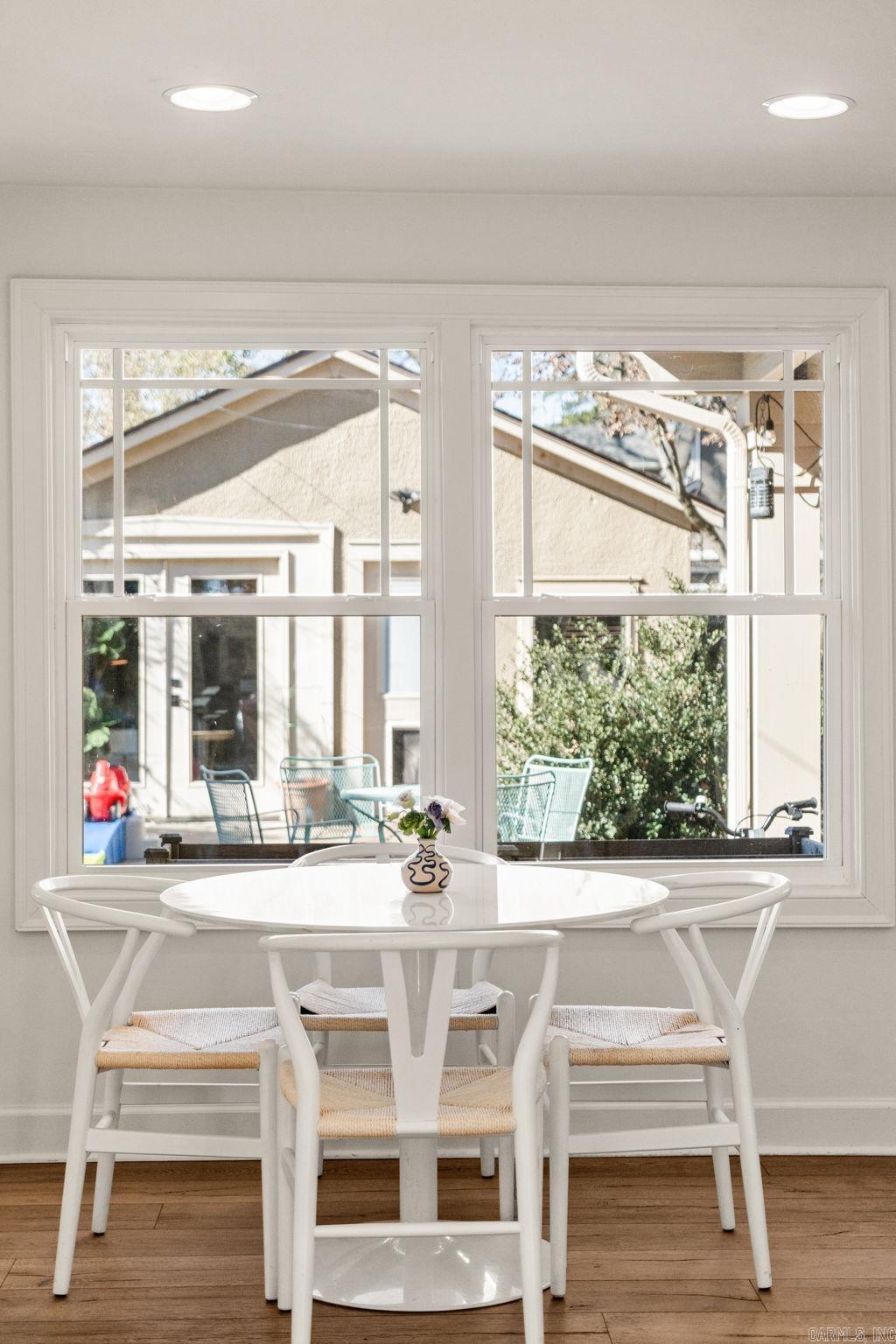 CLIFFEWOOD - Residential