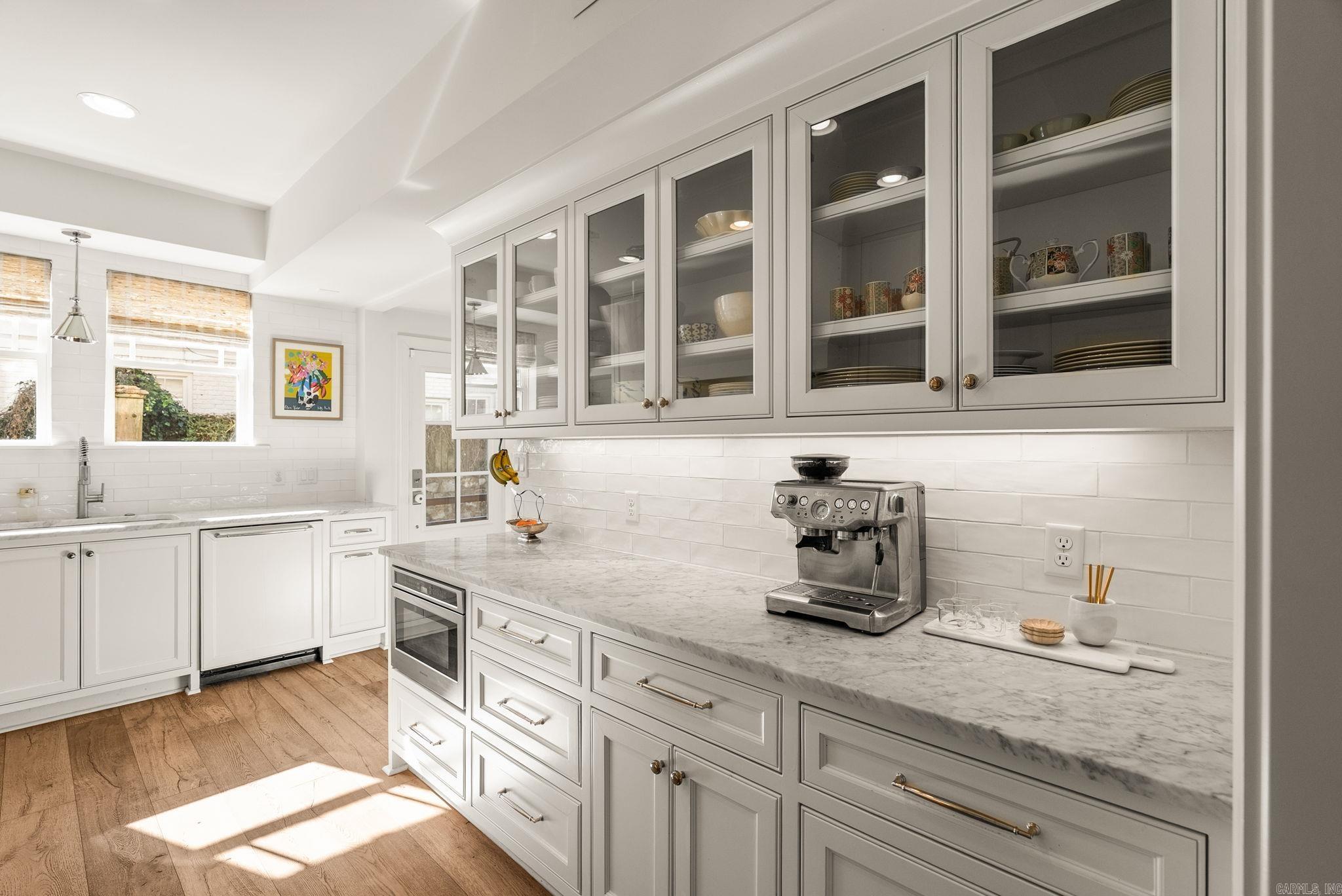 CLIFFEWOOD - Residential