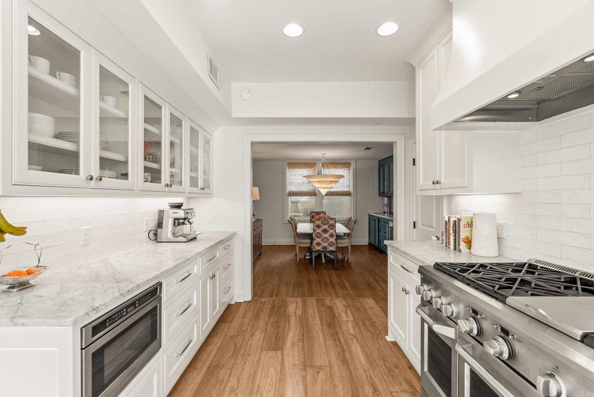 CLIFFEWOOD - Residential