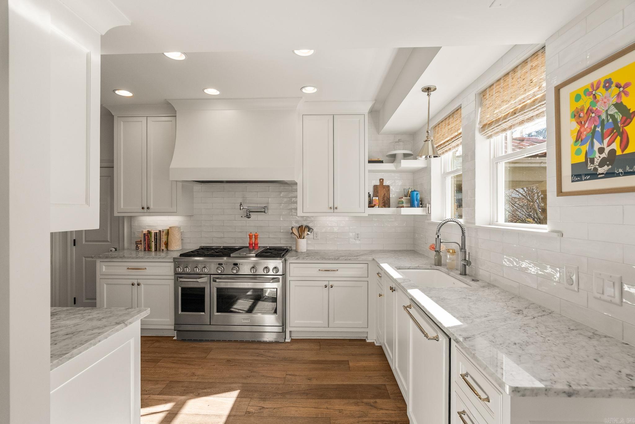 CLIFFEWOOD - Residential