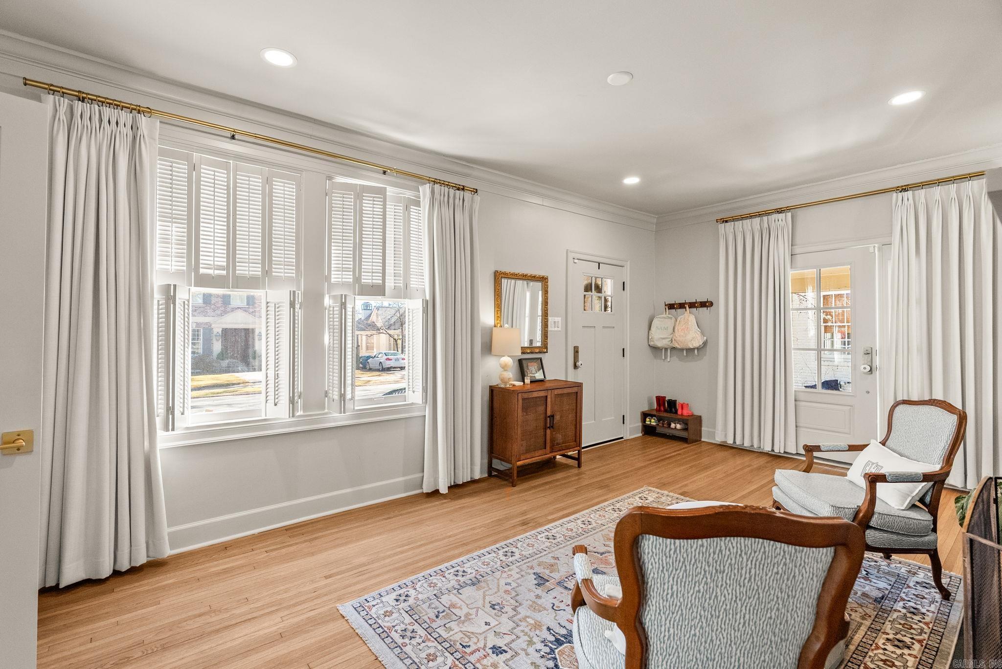 CLIFFEWOOD - Residential