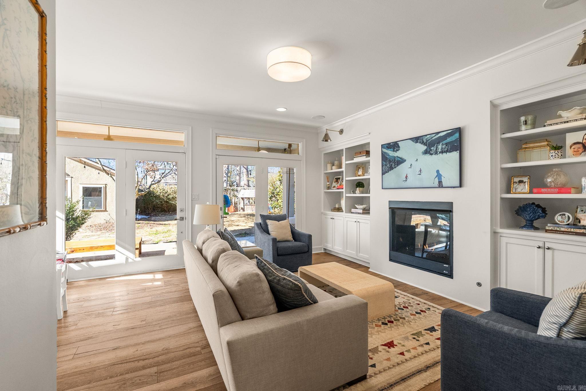 CLIFFEWOOD - Residential