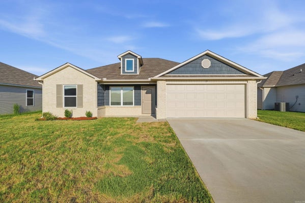 19 FARMHOUSE CIR, VILONIA, AR 72173 - Image 347333bf2f50f5fcfa6cffd660167c21/1003800928