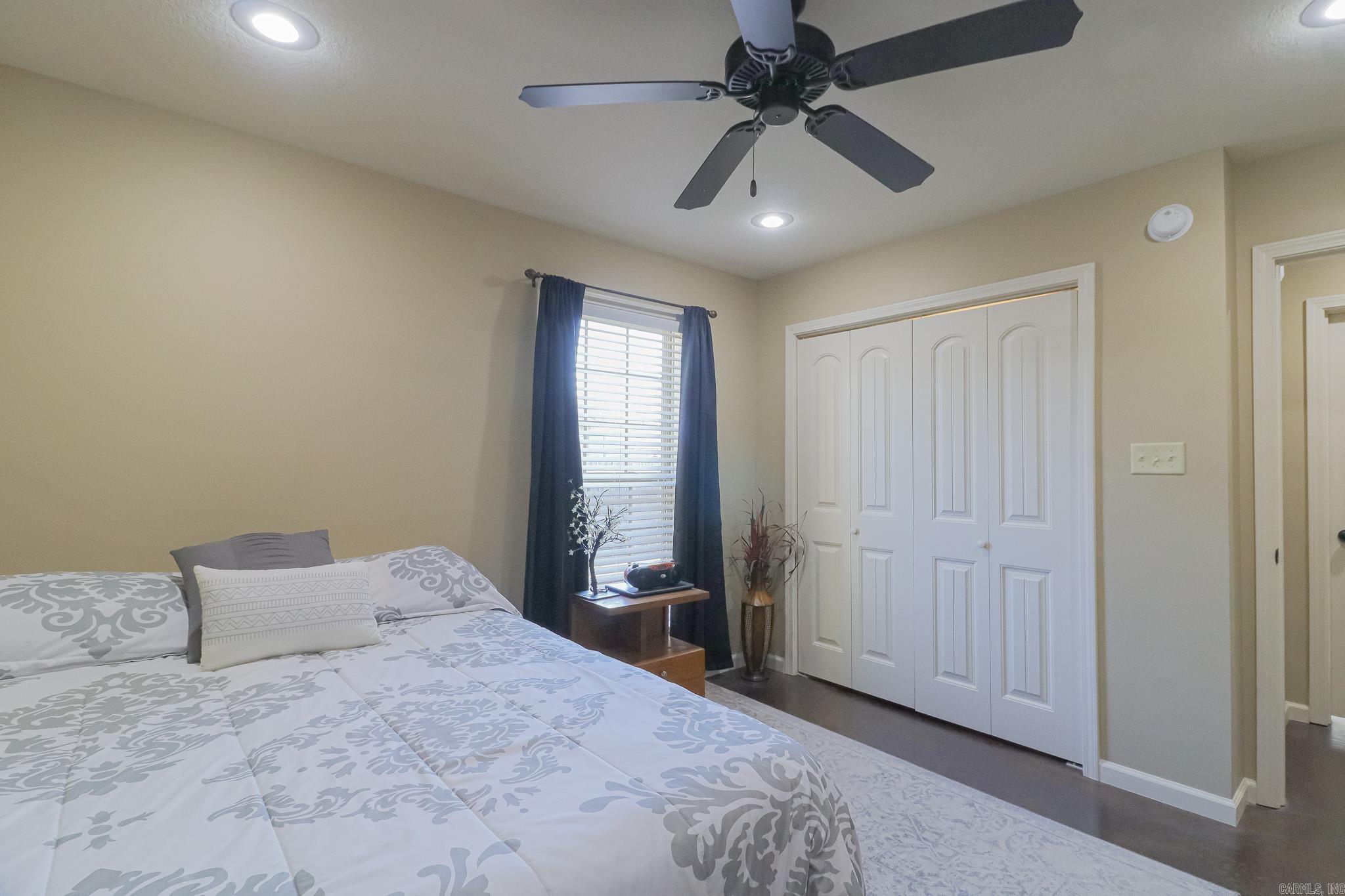 SHADOW RIDGE - Residential