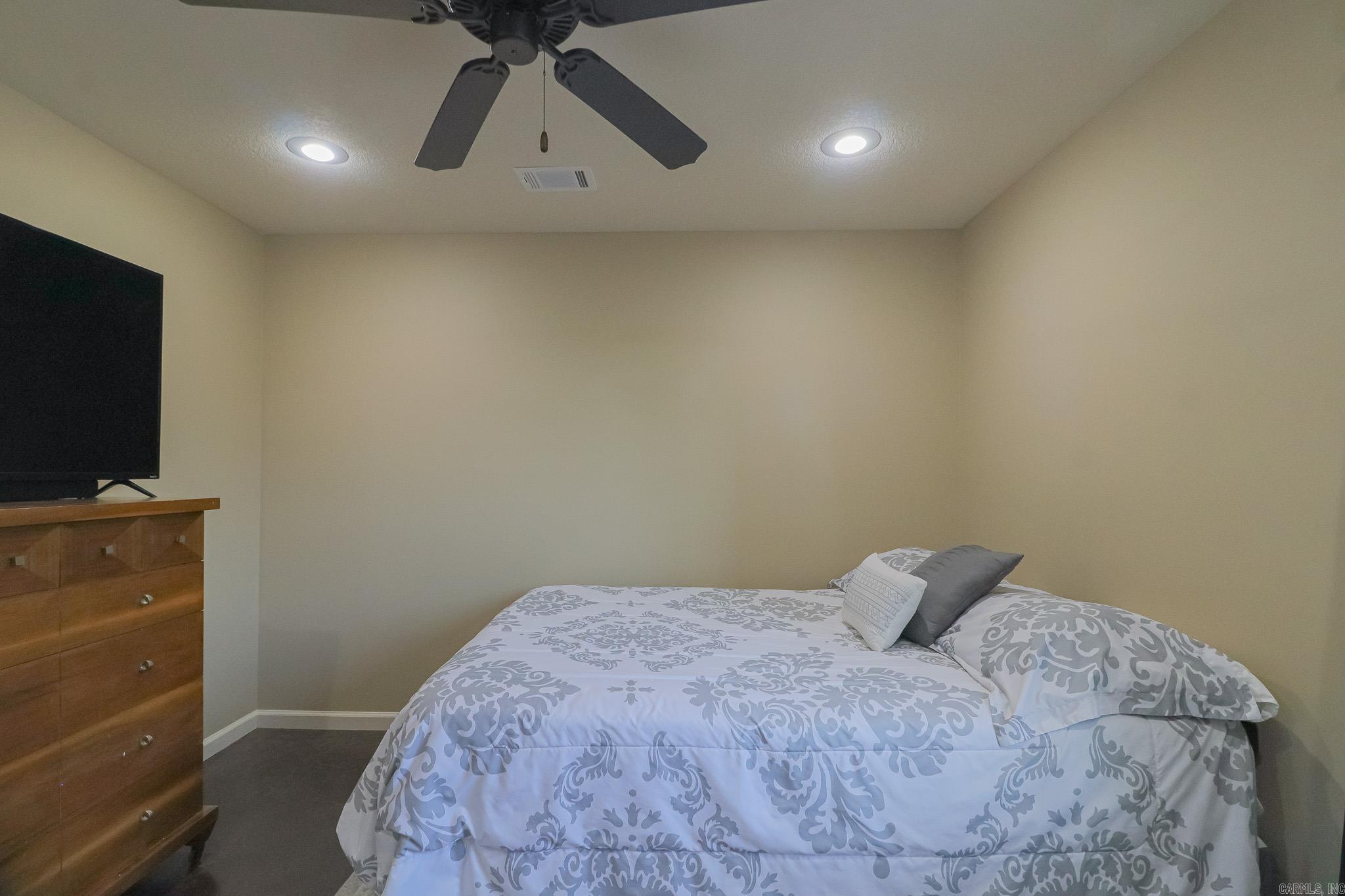 SHADOW RIDGE - Residential