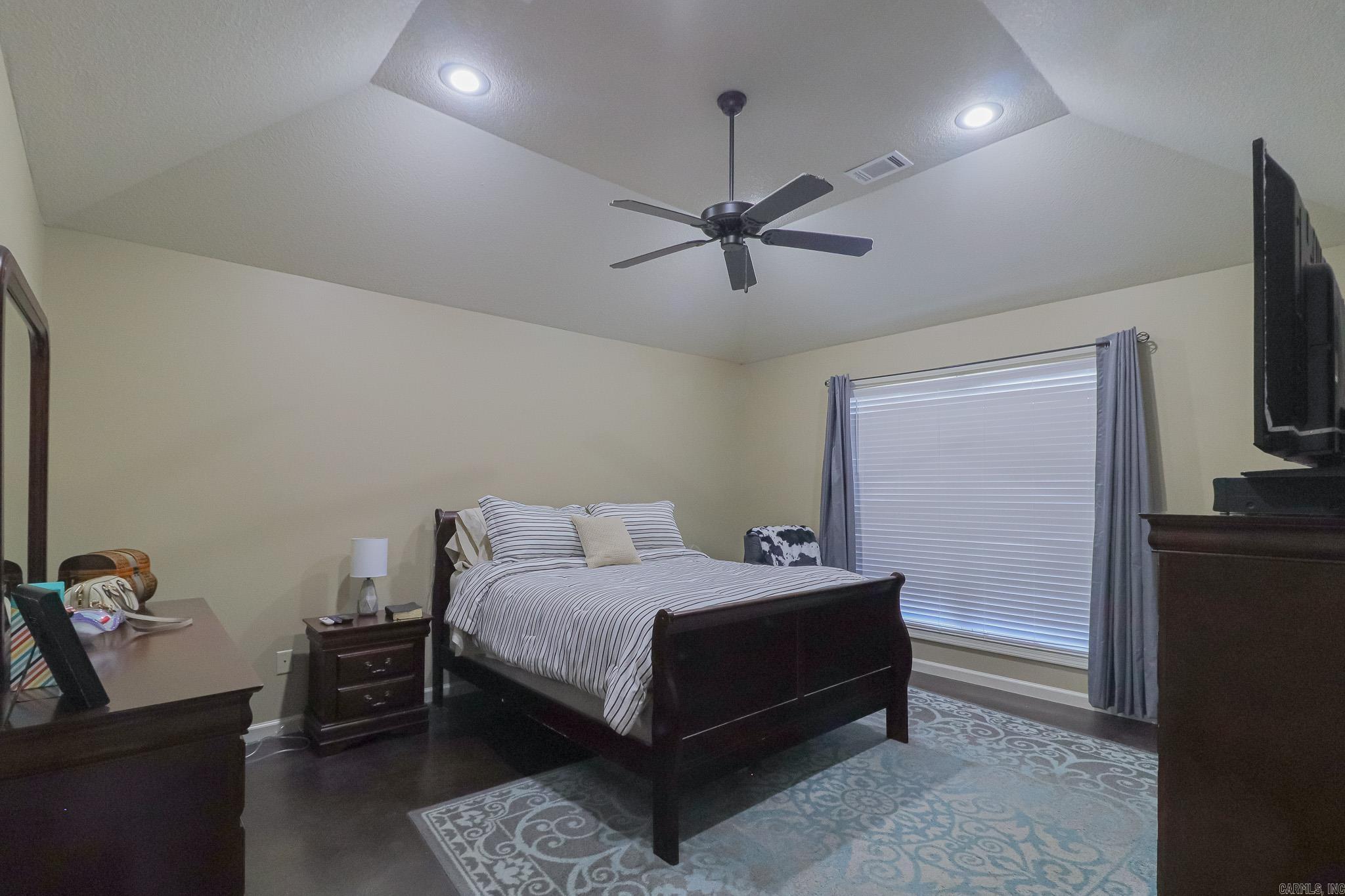 SHADOW RIDGE - Residential