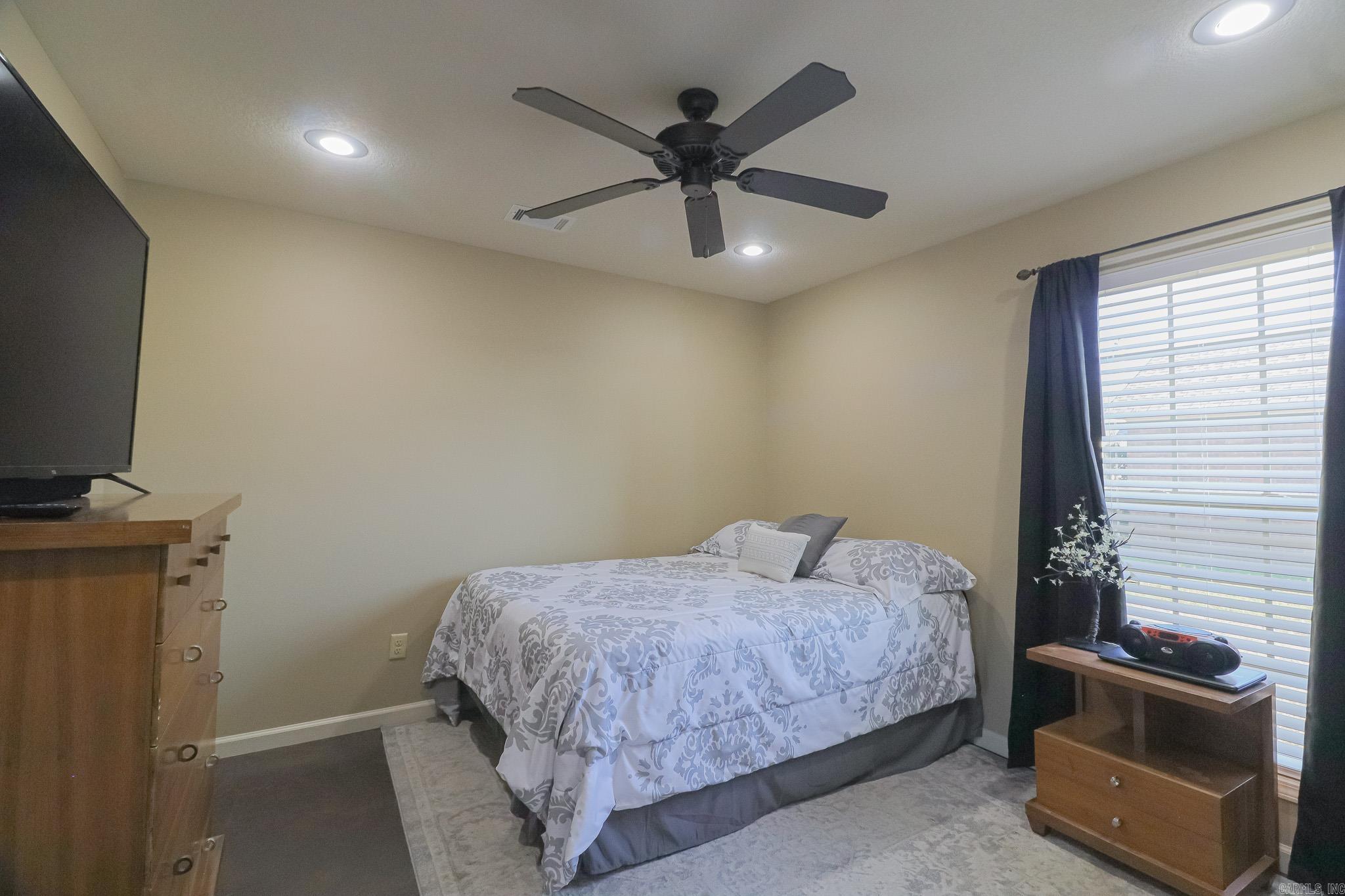 SHADOW RIDGE - Residential