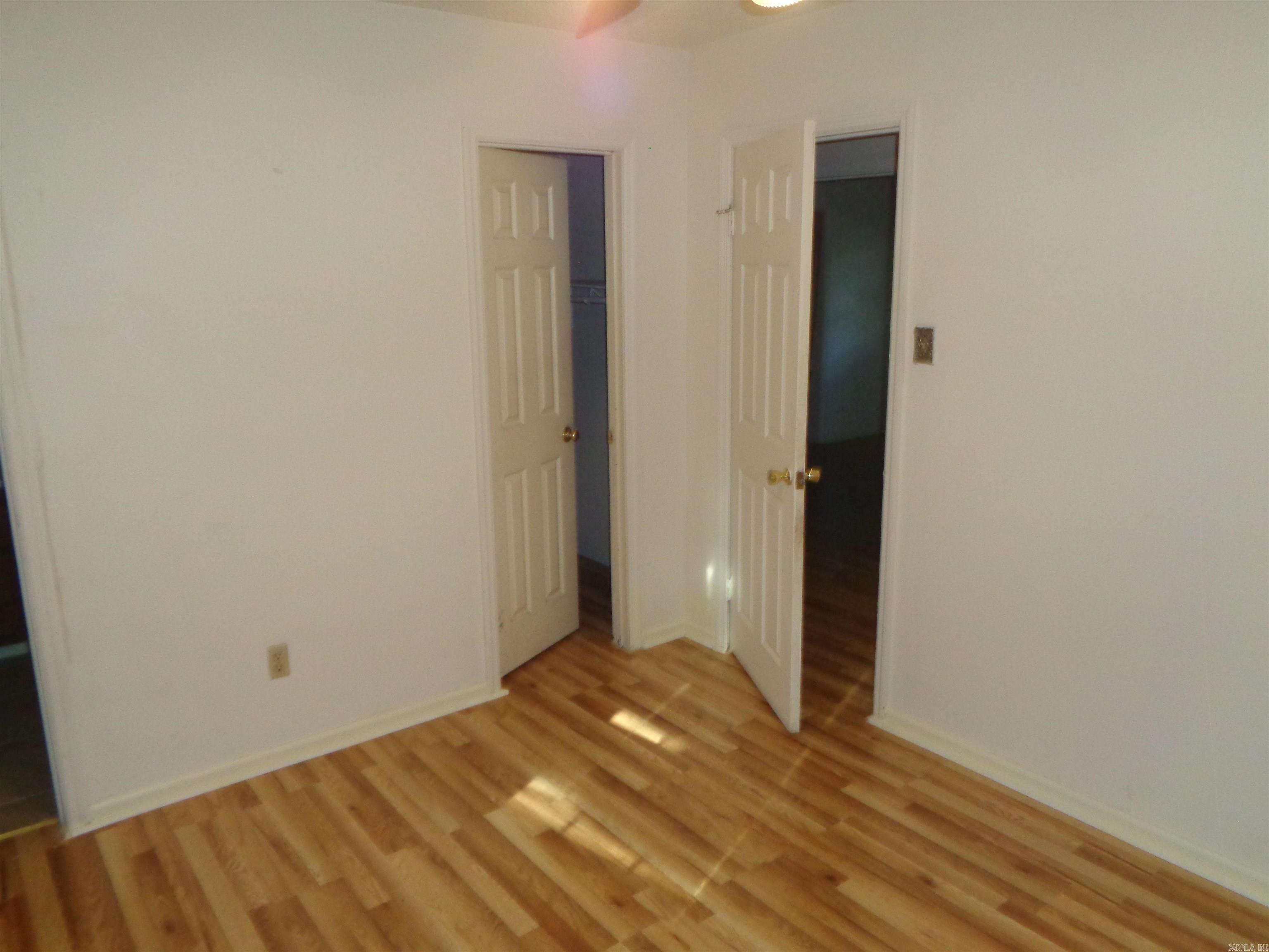 Twin Lakes - Residential Lease