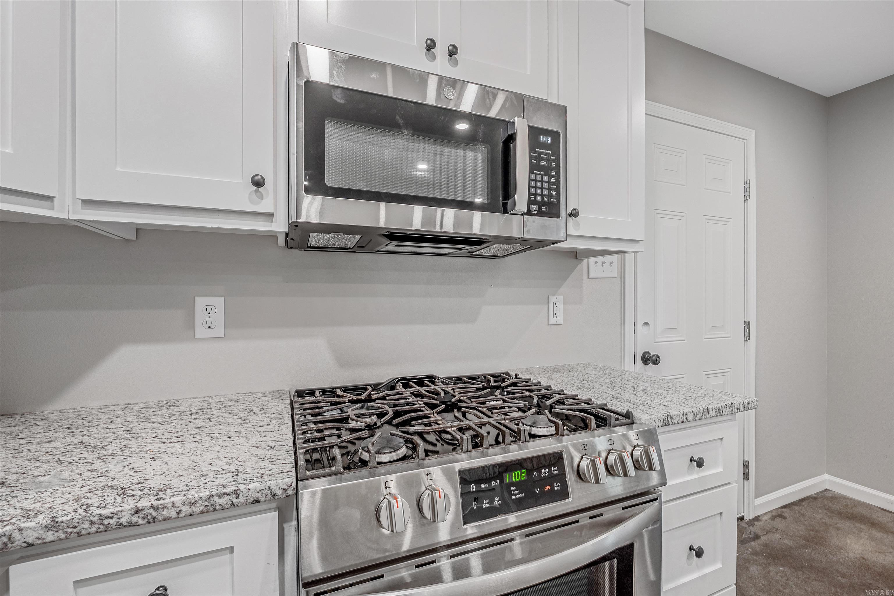 ARBOR OAKS - Residential