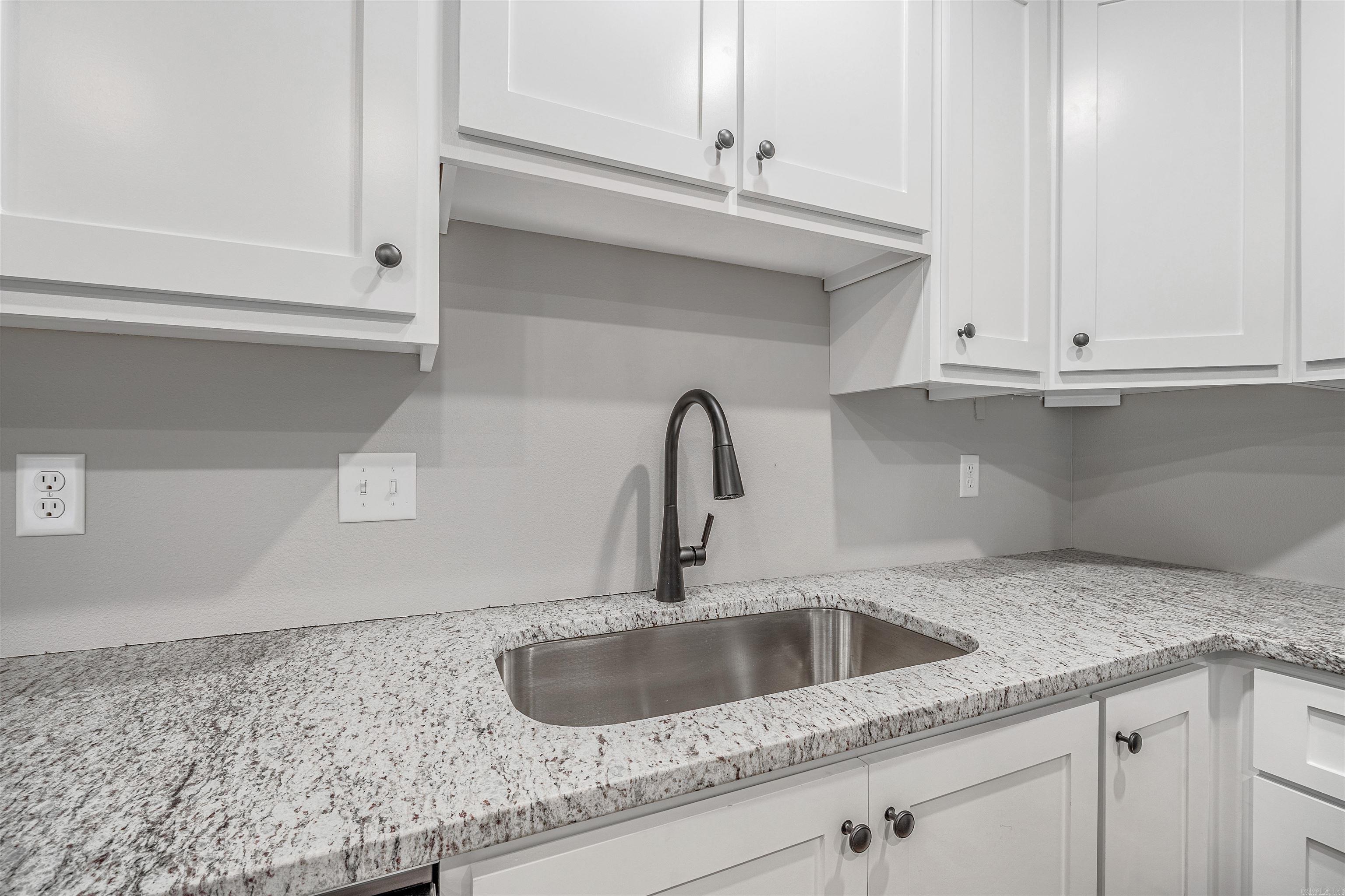 ARBOR OAKS - Residential