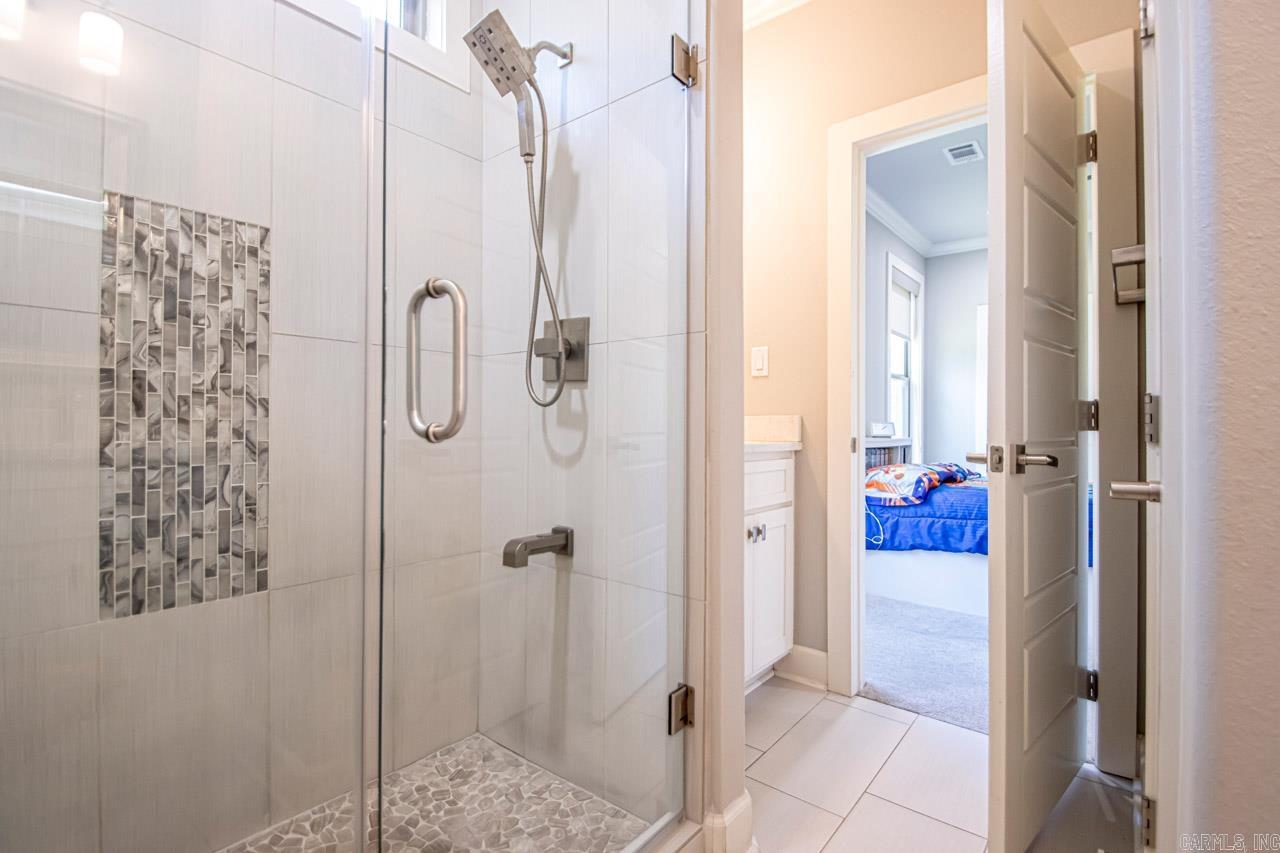 CHENAL VALLEY EPERNAY PLACE - Residential