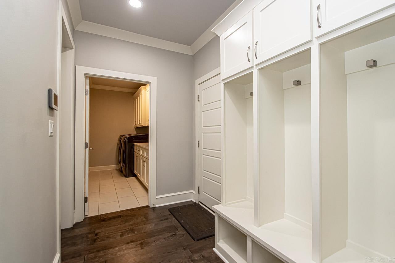 CHENAL VALLEY EPERNAY PLACE - Residential