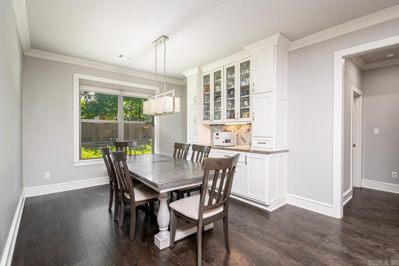 CHENAL VALLEY EPERNAY PLACE - Residential